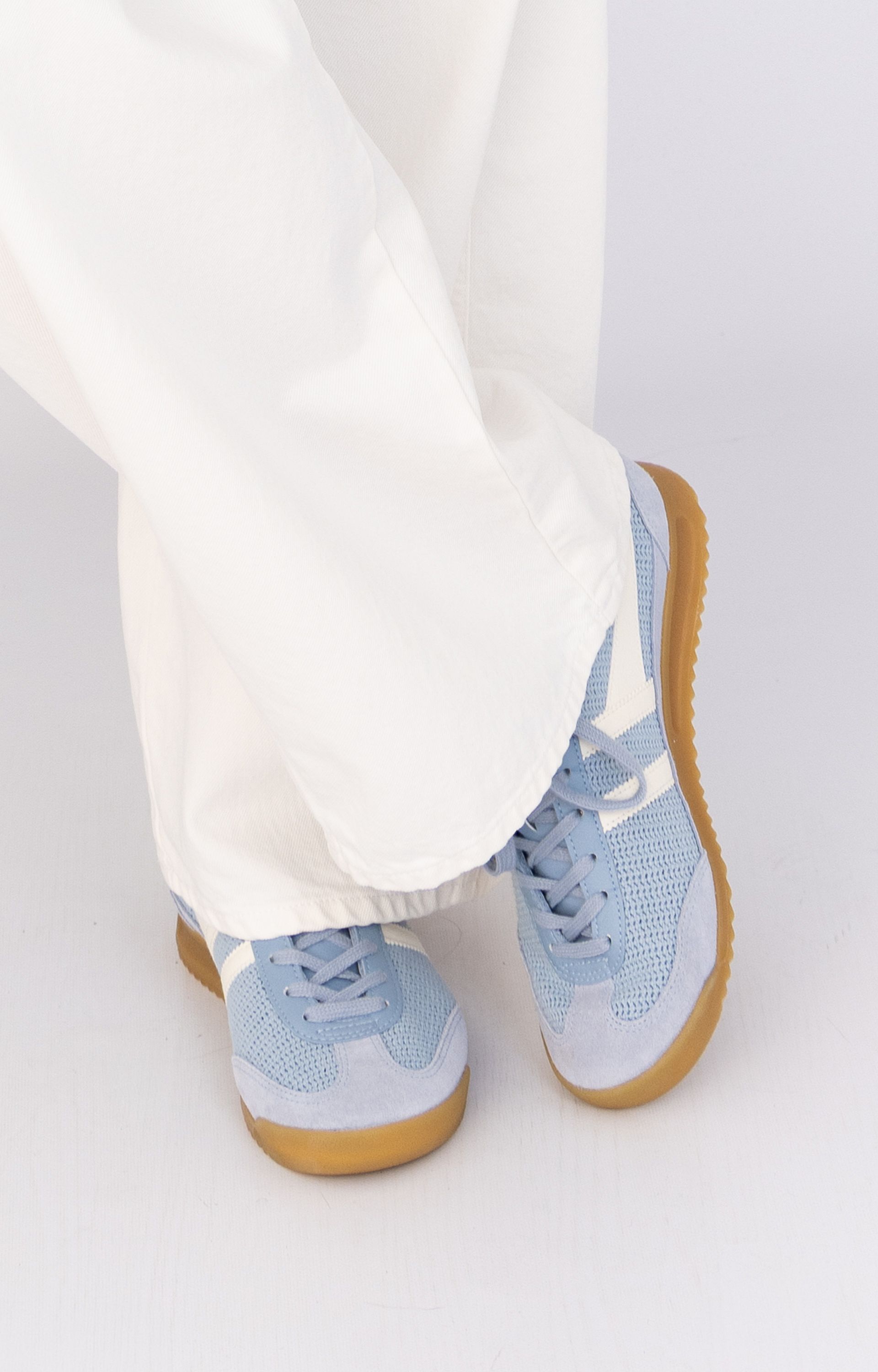 Sneaker Tornado