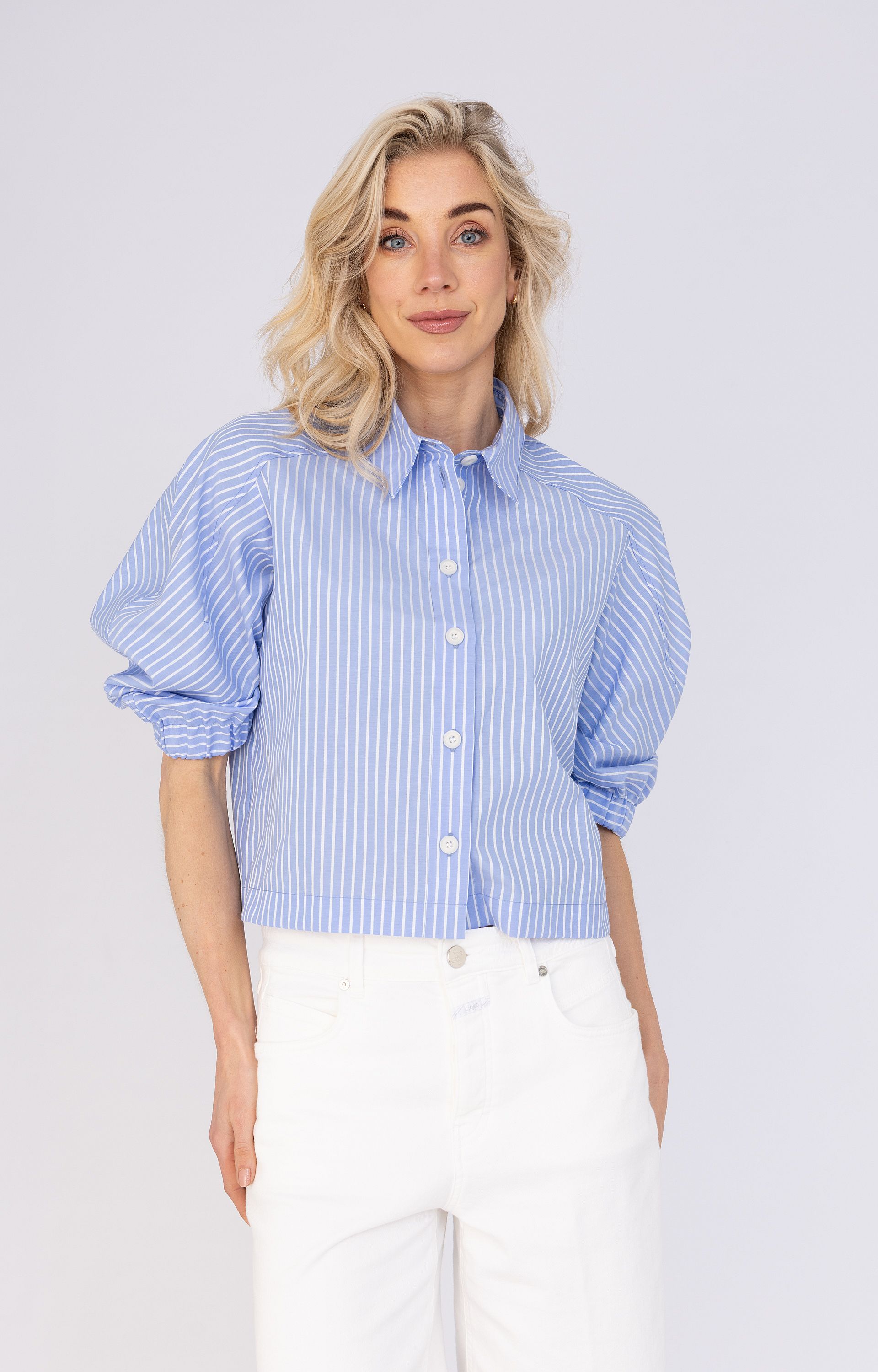 Blouse met pofmouwen