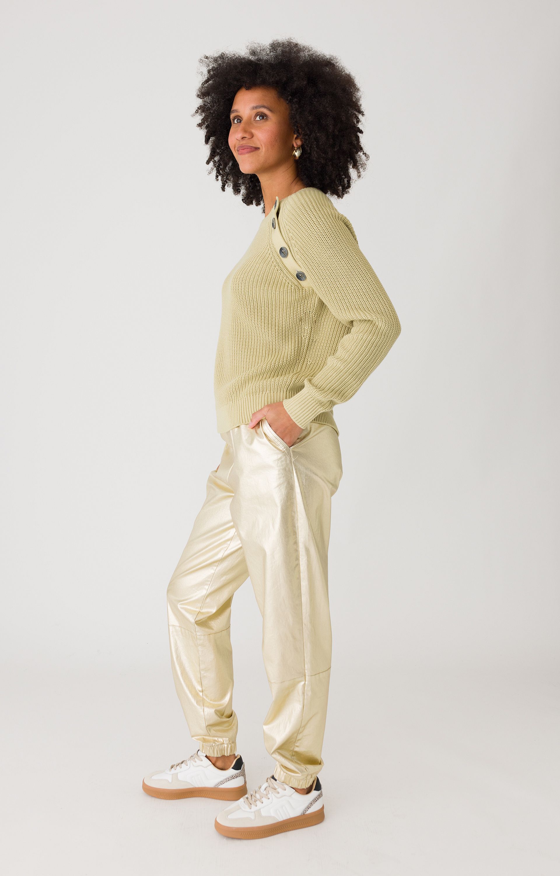 Pullover met knopen