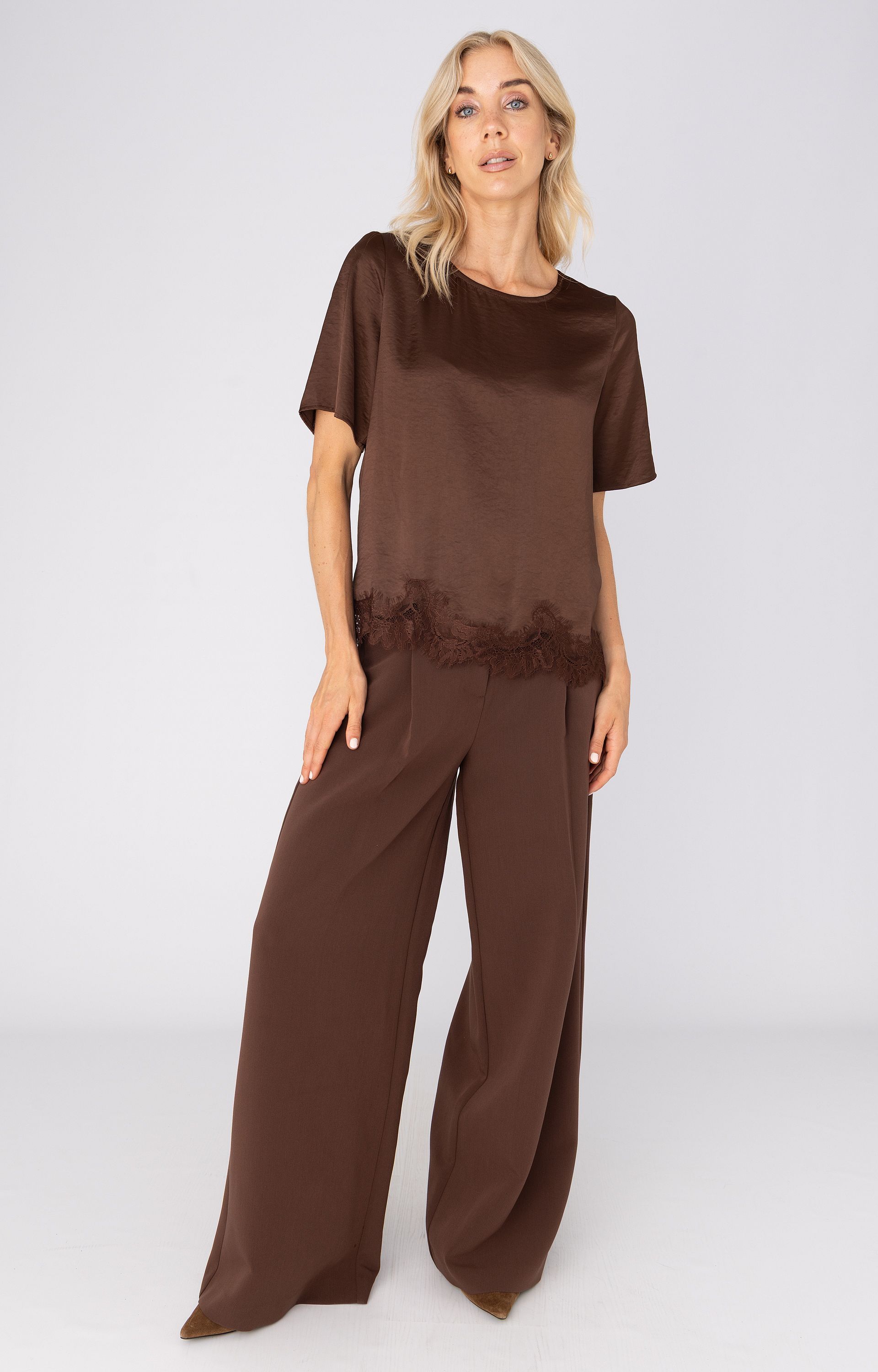 Blouse met kant 