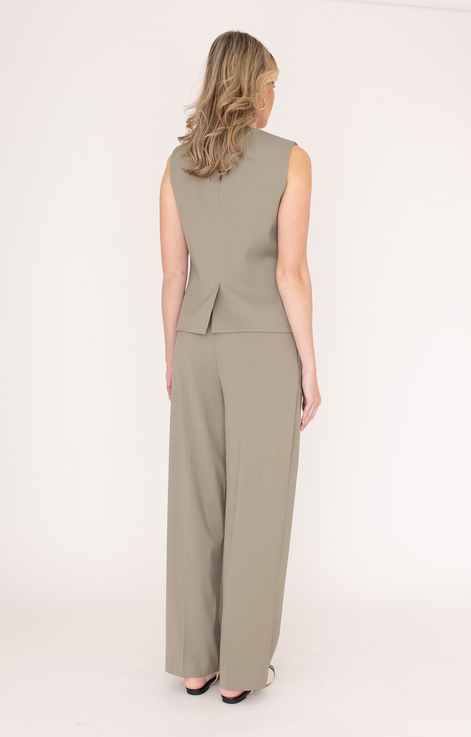 Broek Julia