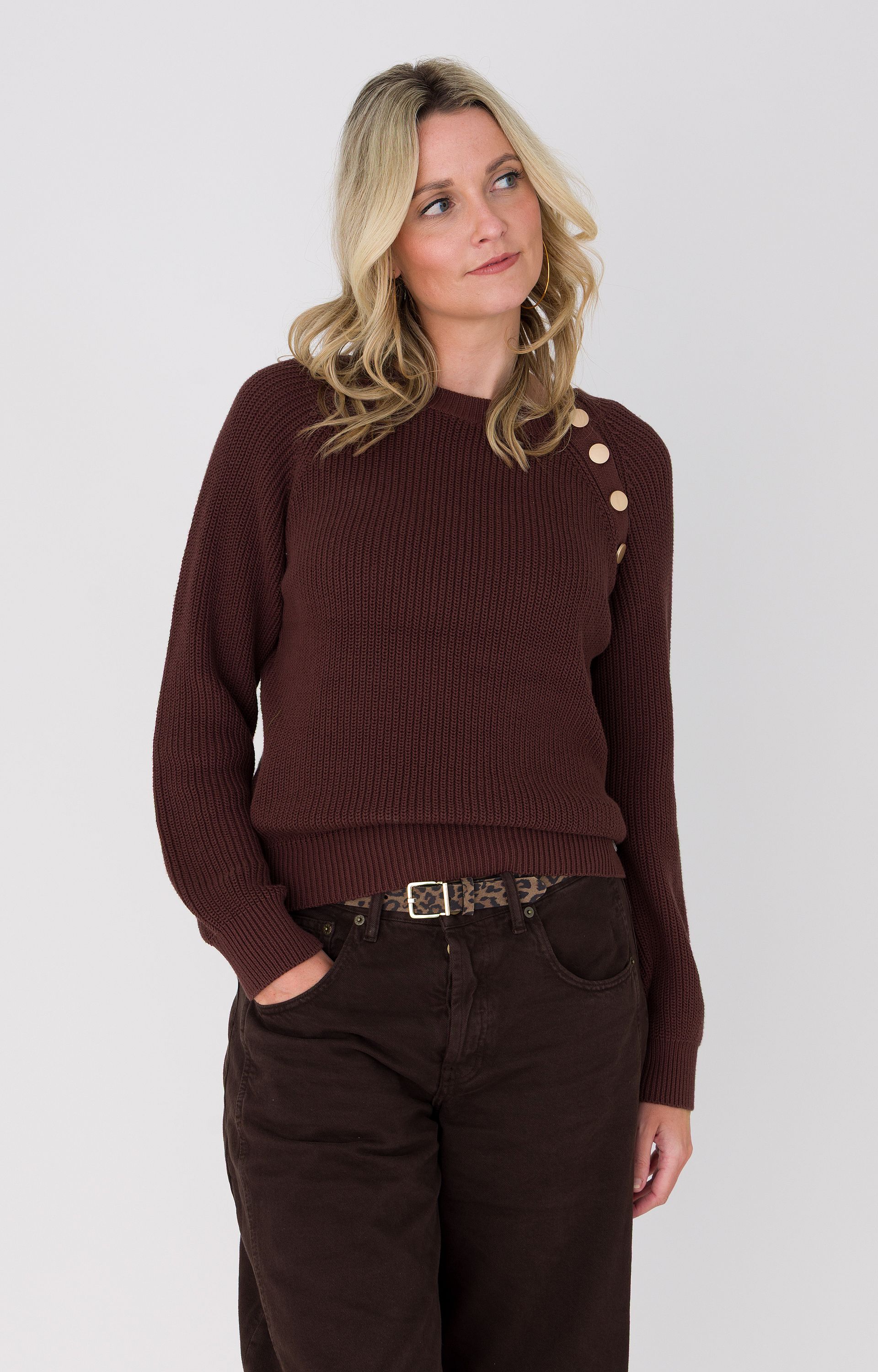 Pullover met knopen