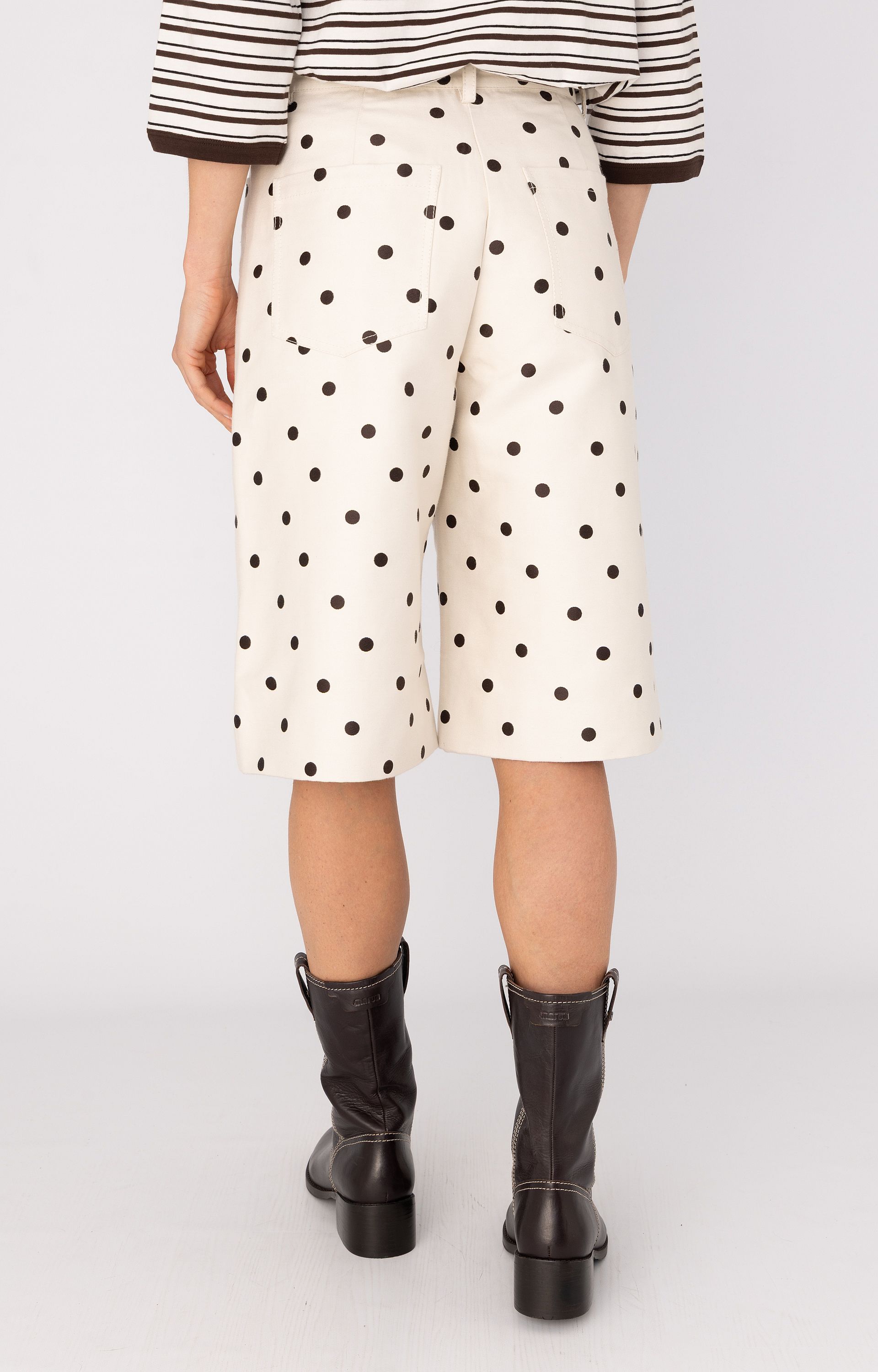 Short Nianne