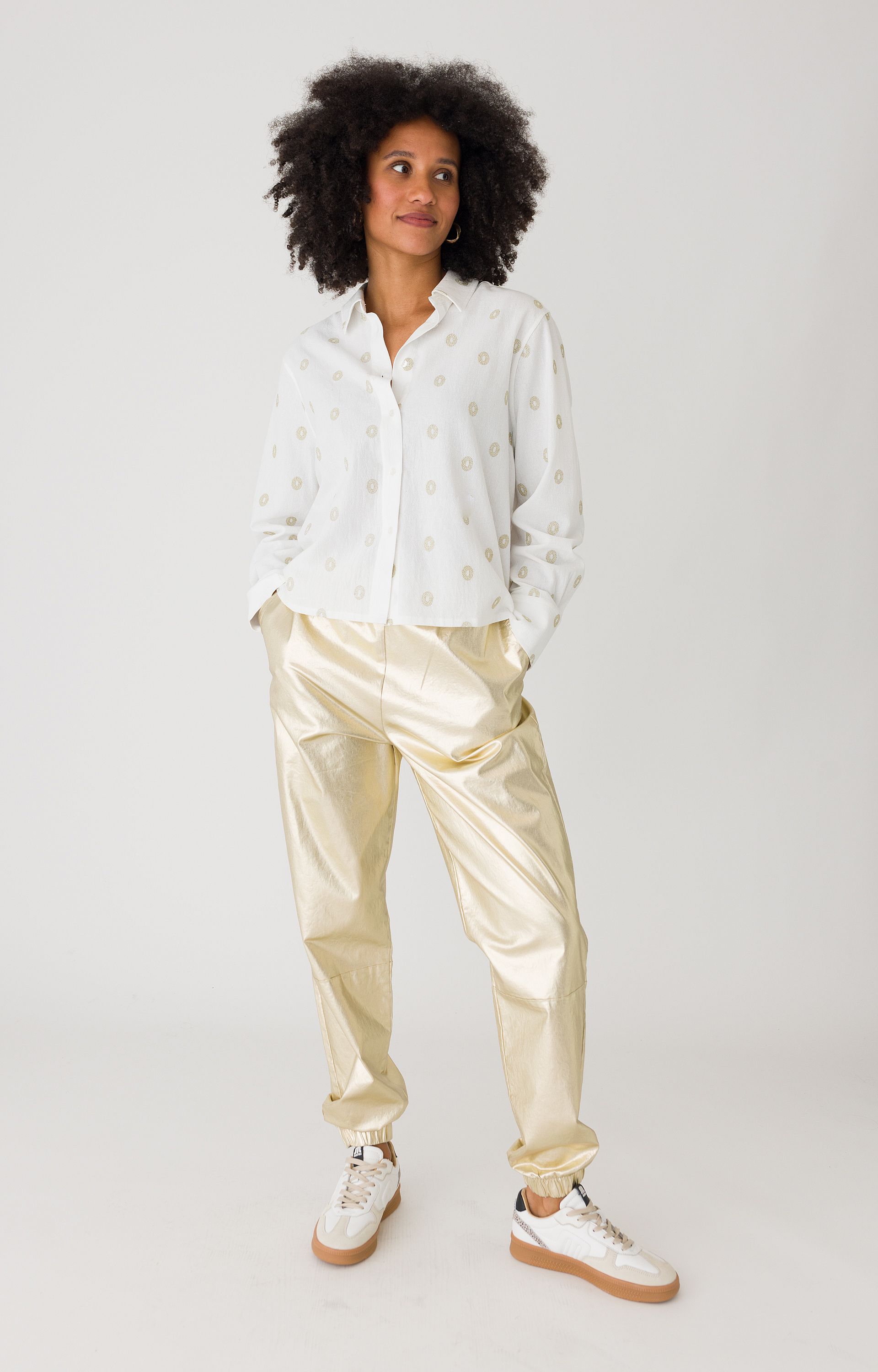 Blouse met borduursels