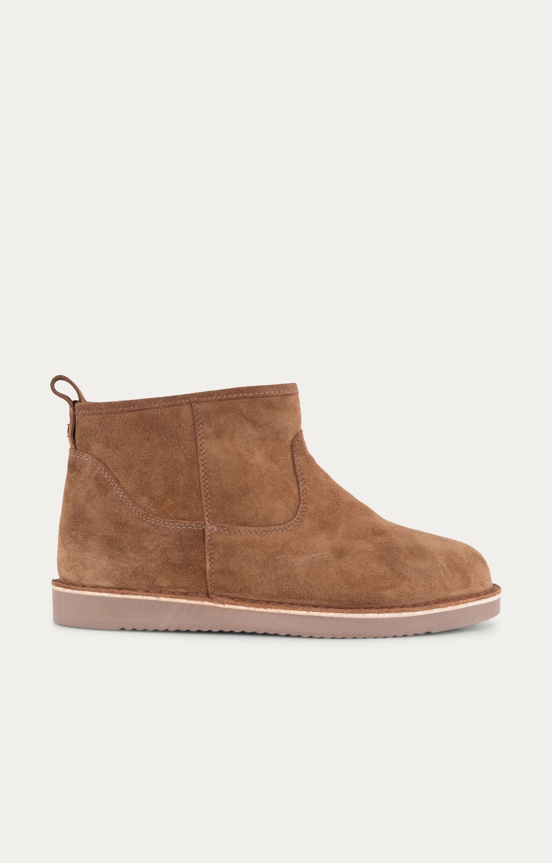 Boot Nena