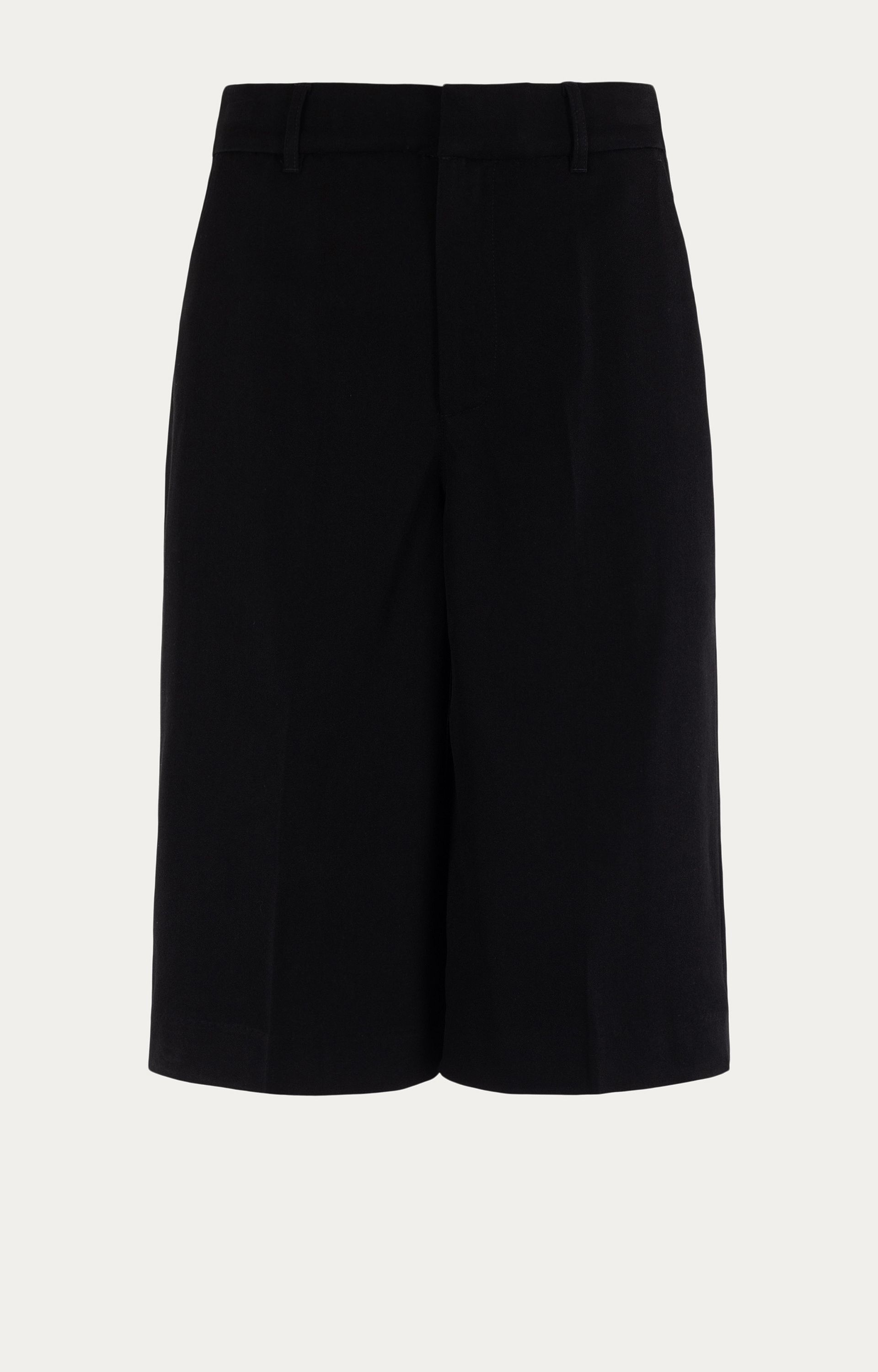 Short Hilo 