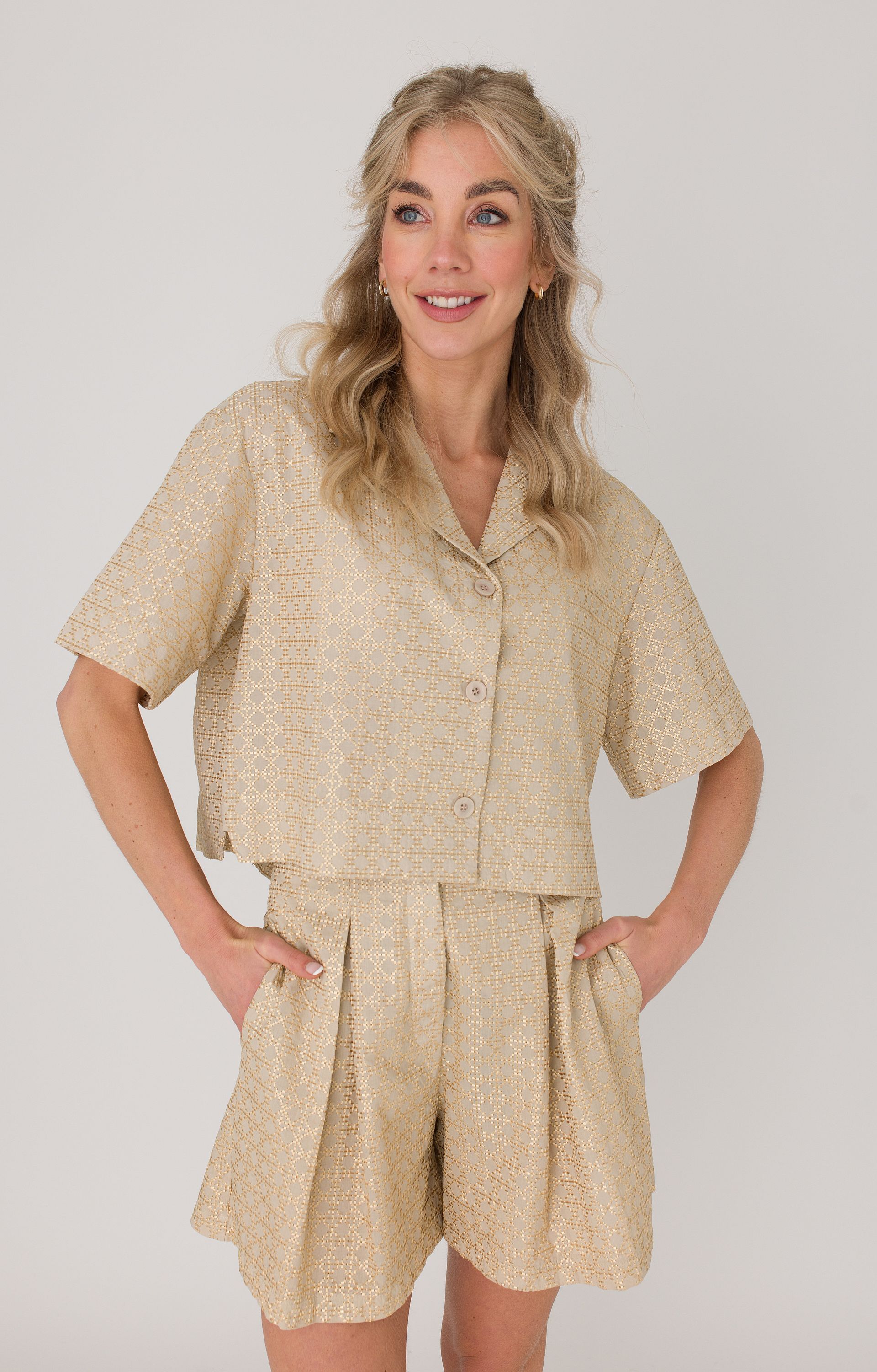 Blouse all-over borduurselprint