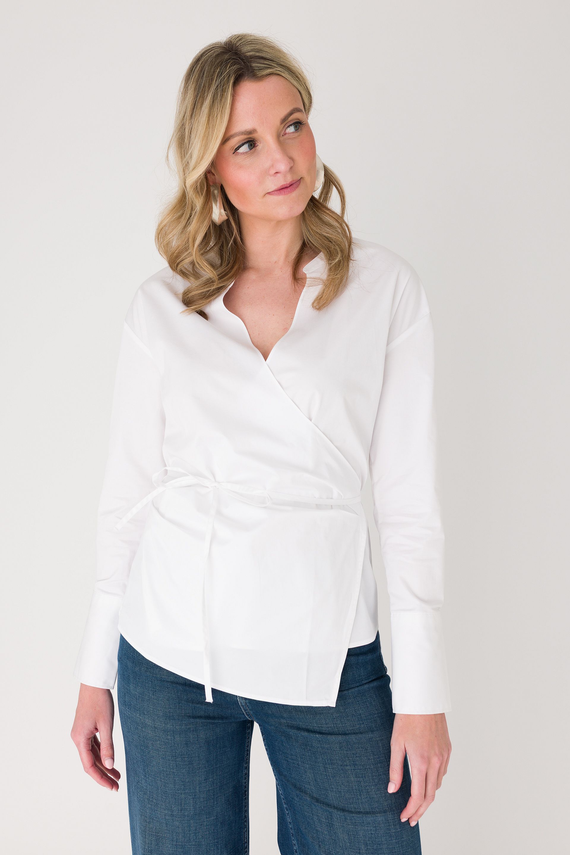 Blouse Closed