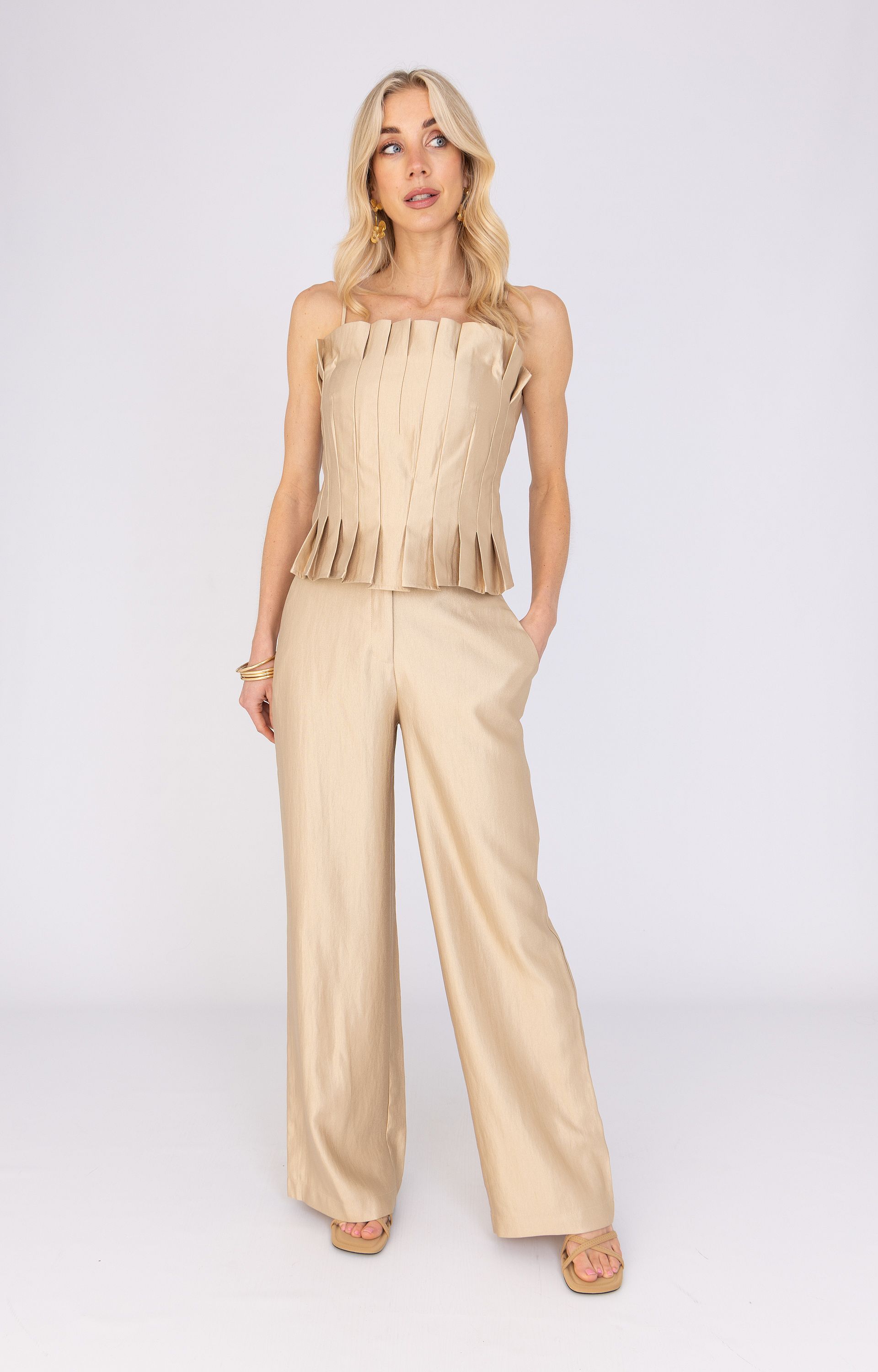 Broek Lolani