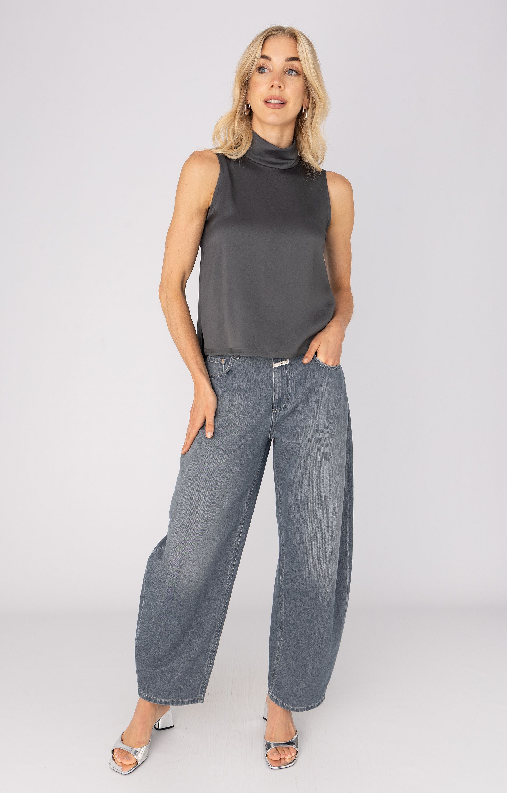 AW26 - 30