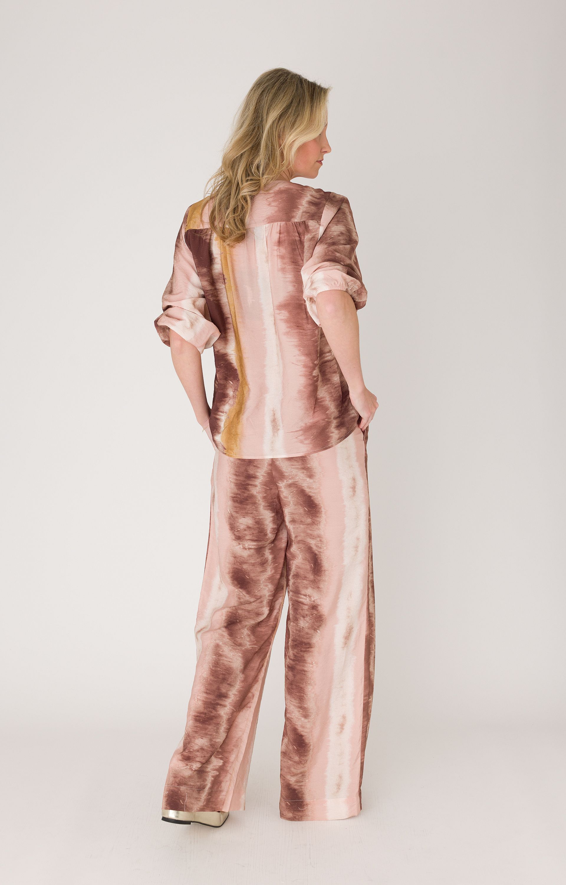 Blouse met pofmouwen