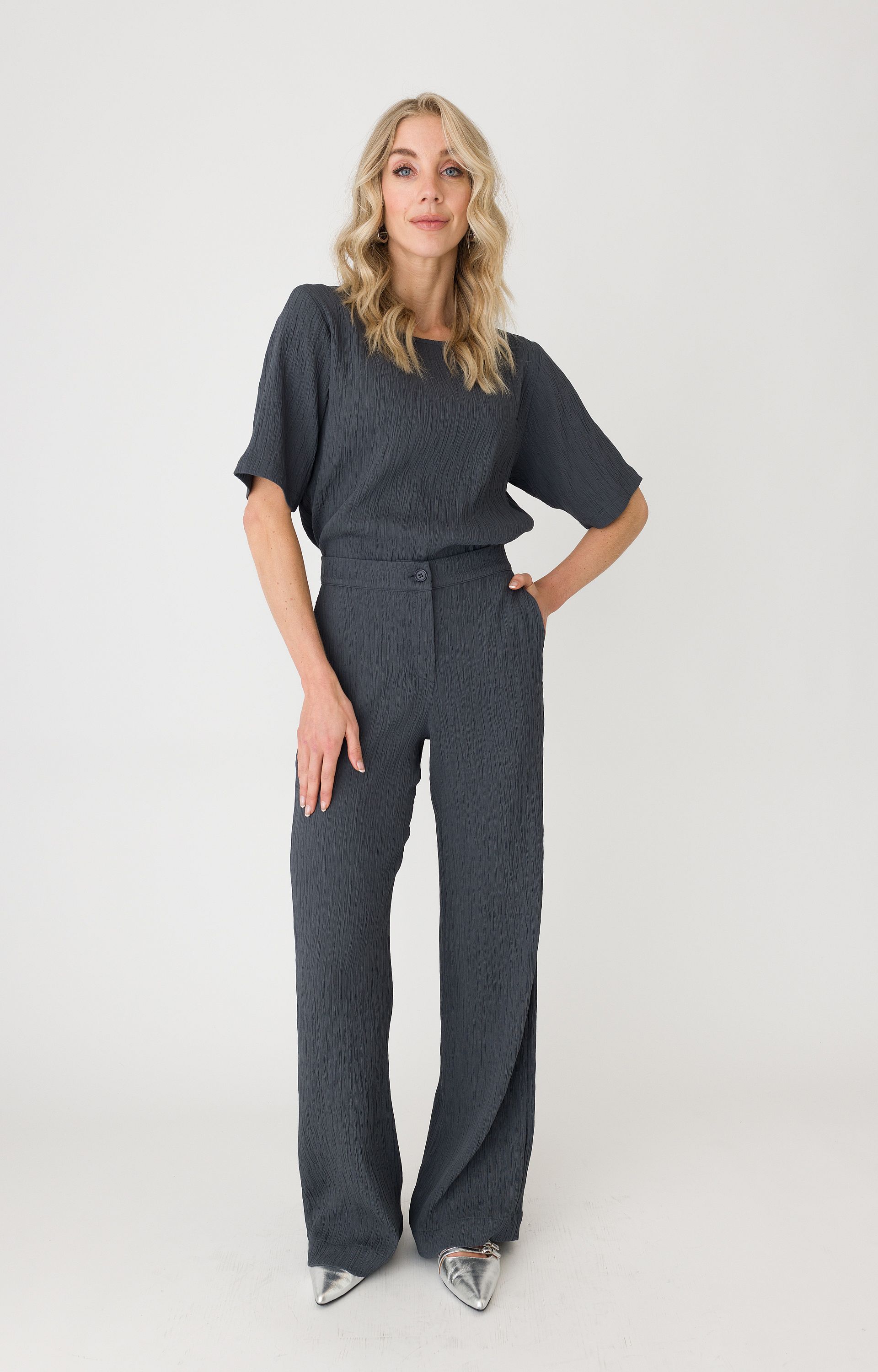 Broek Anna