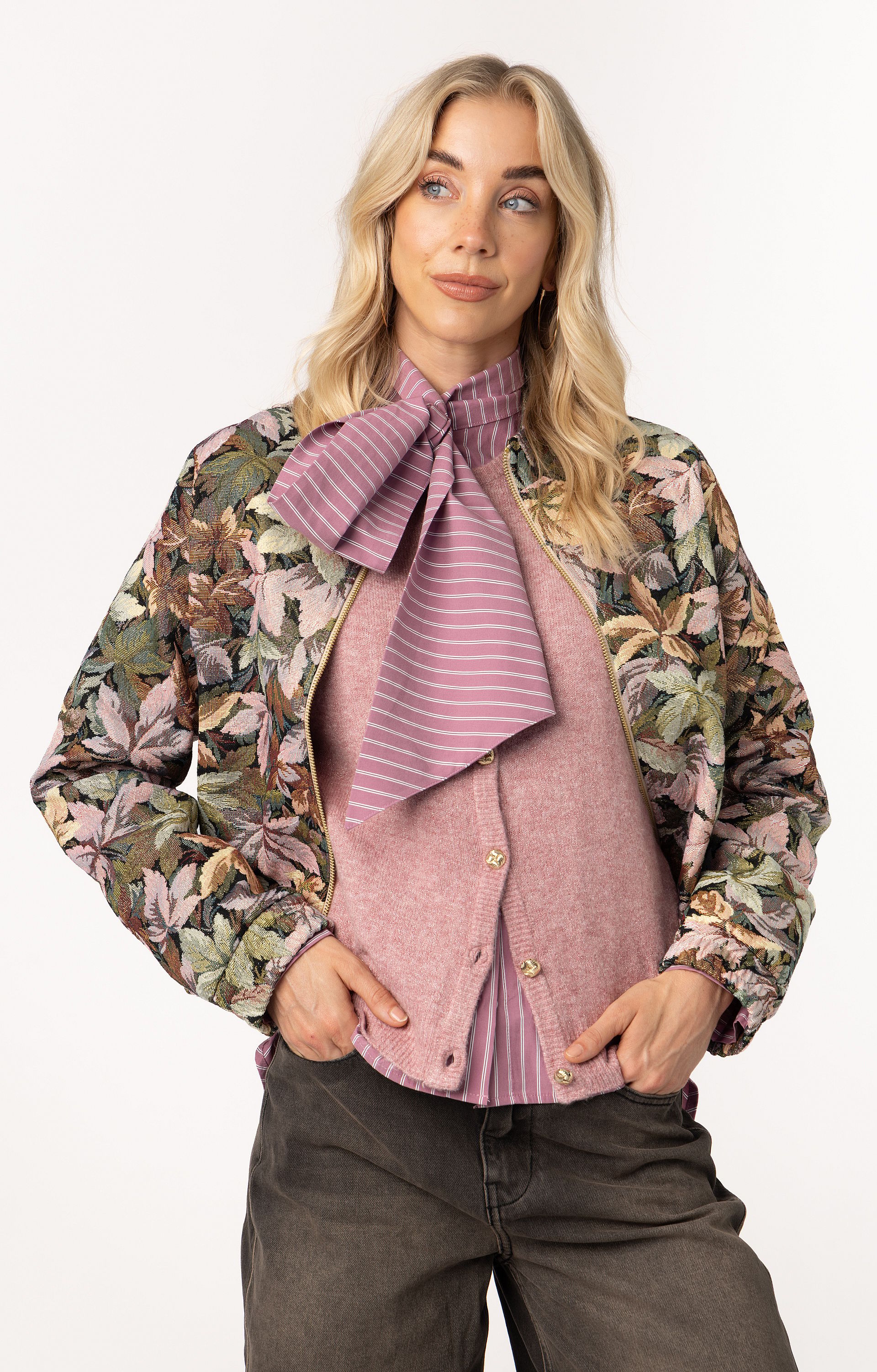 blazer met bloemendessin