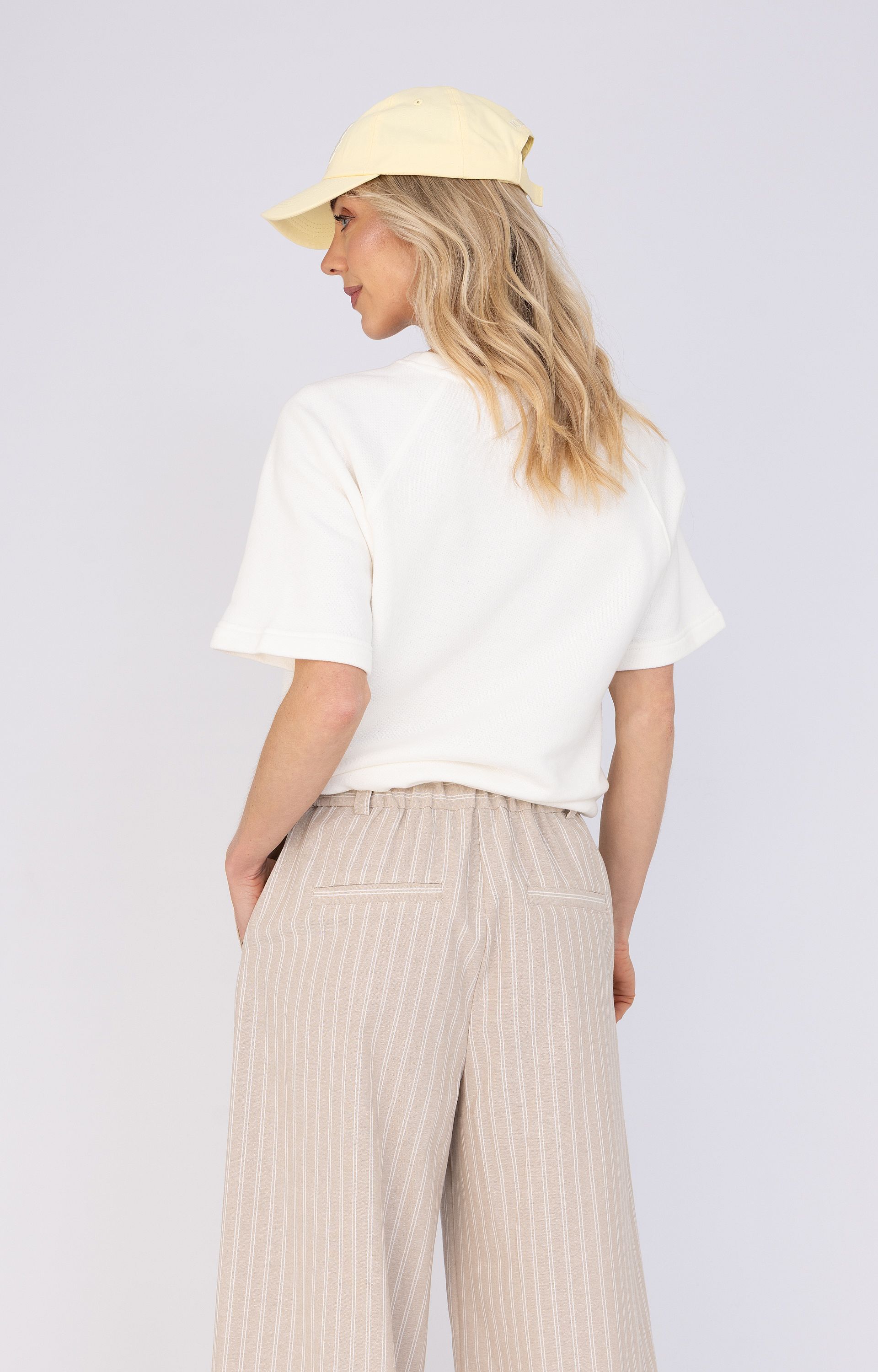 Sweater met strikceintuur