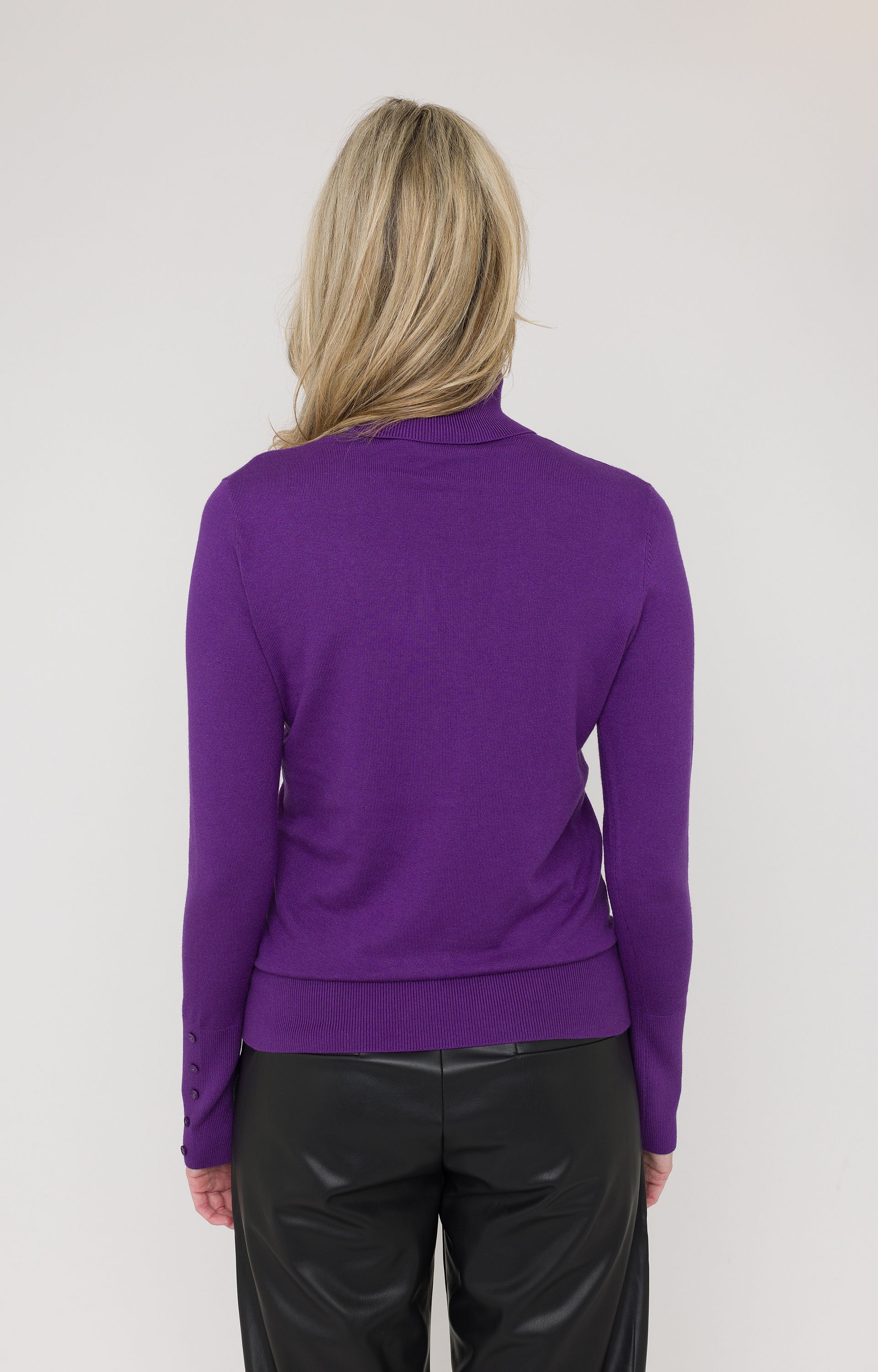 Basic pullover