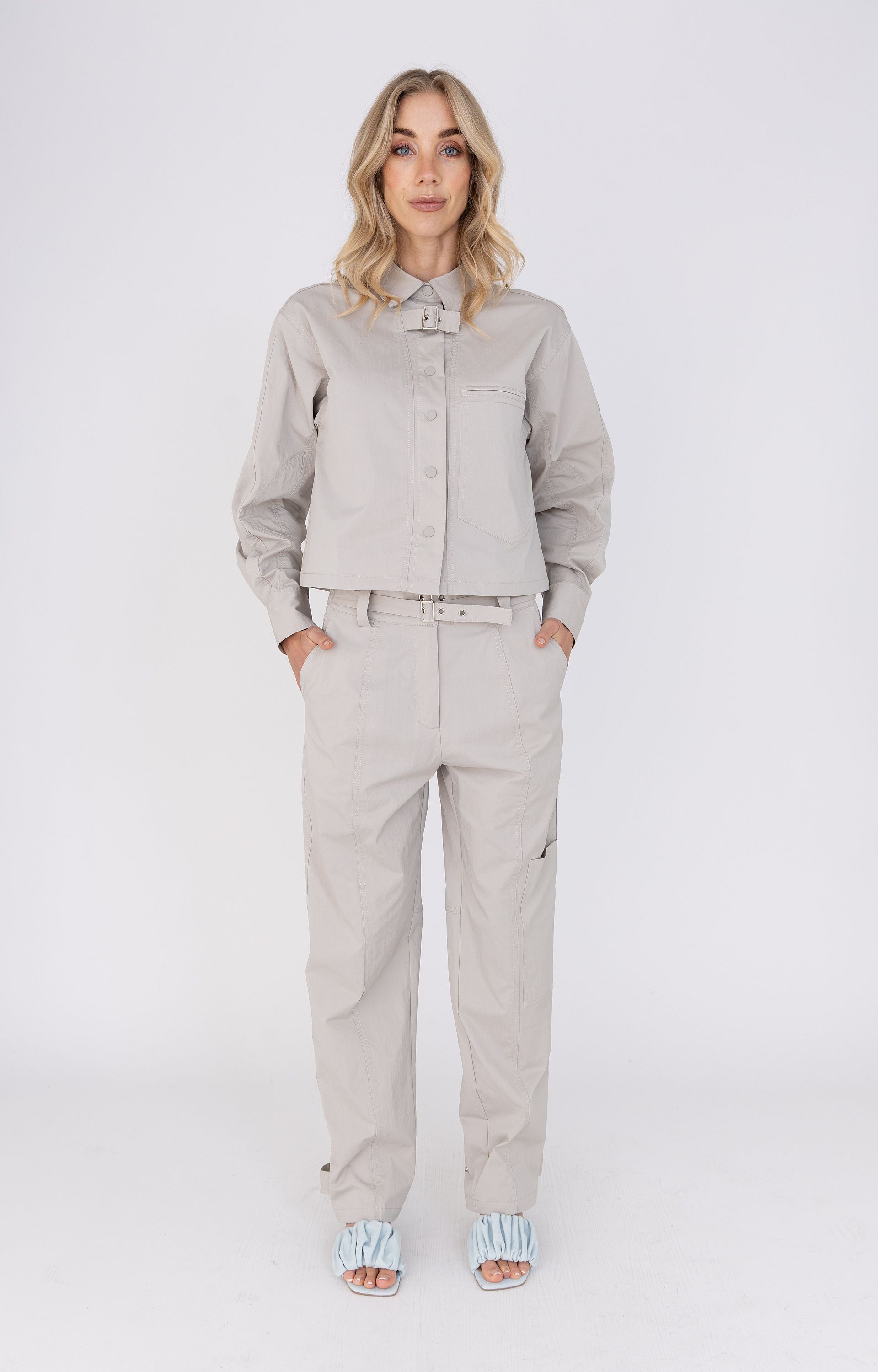 Broek Lucy