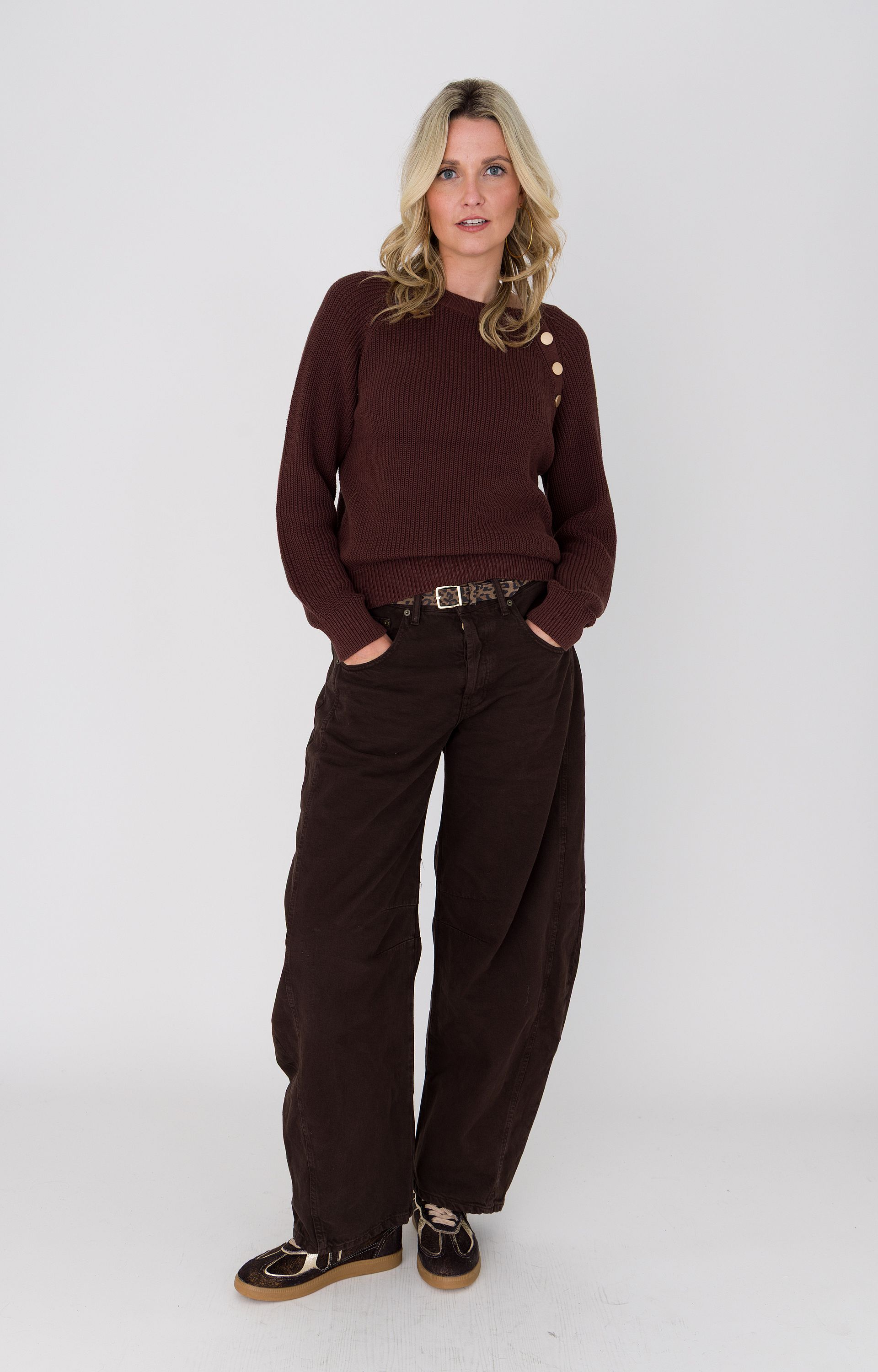 Pullover met knopen