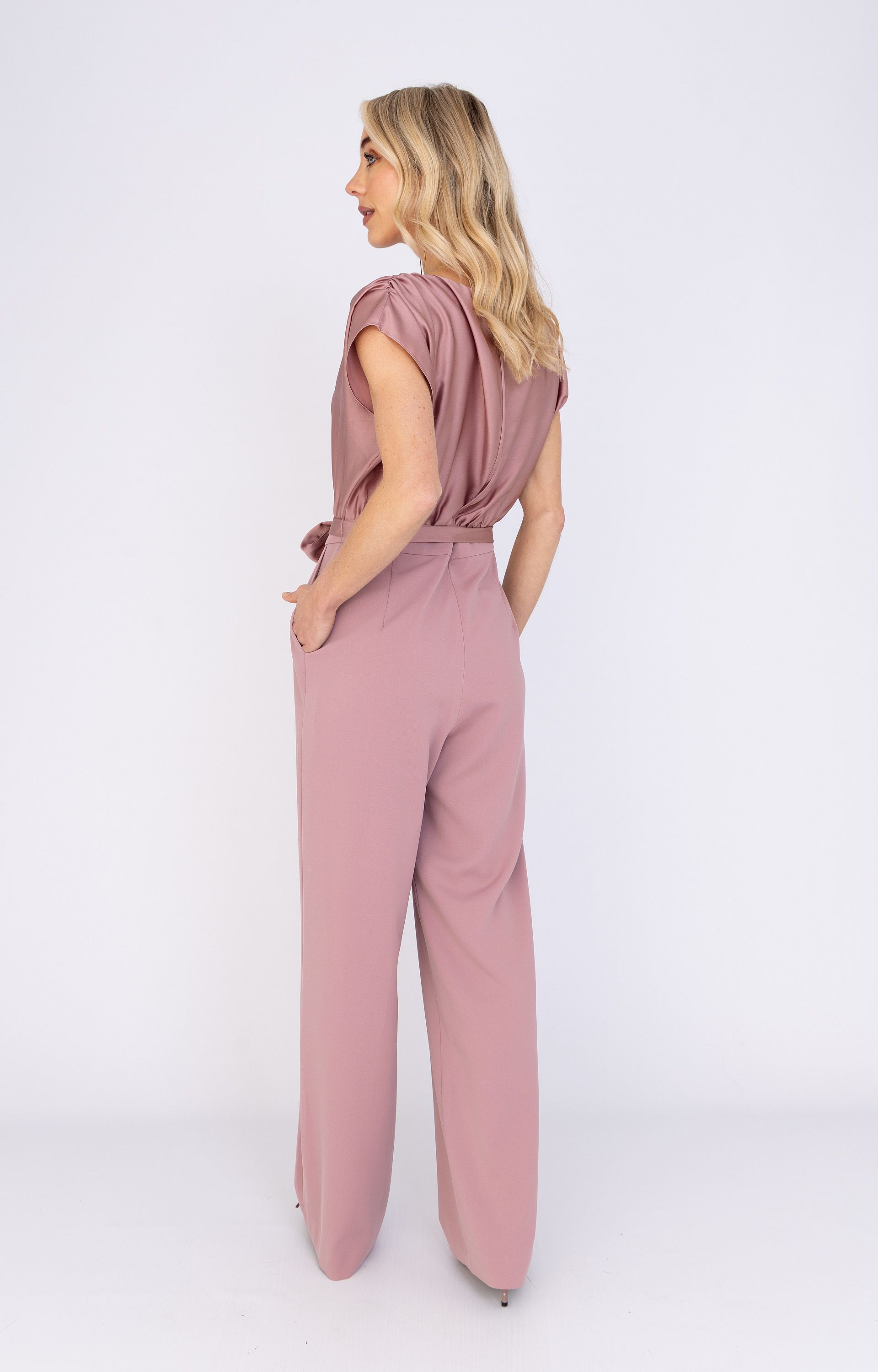 Satijnen jumpsuit