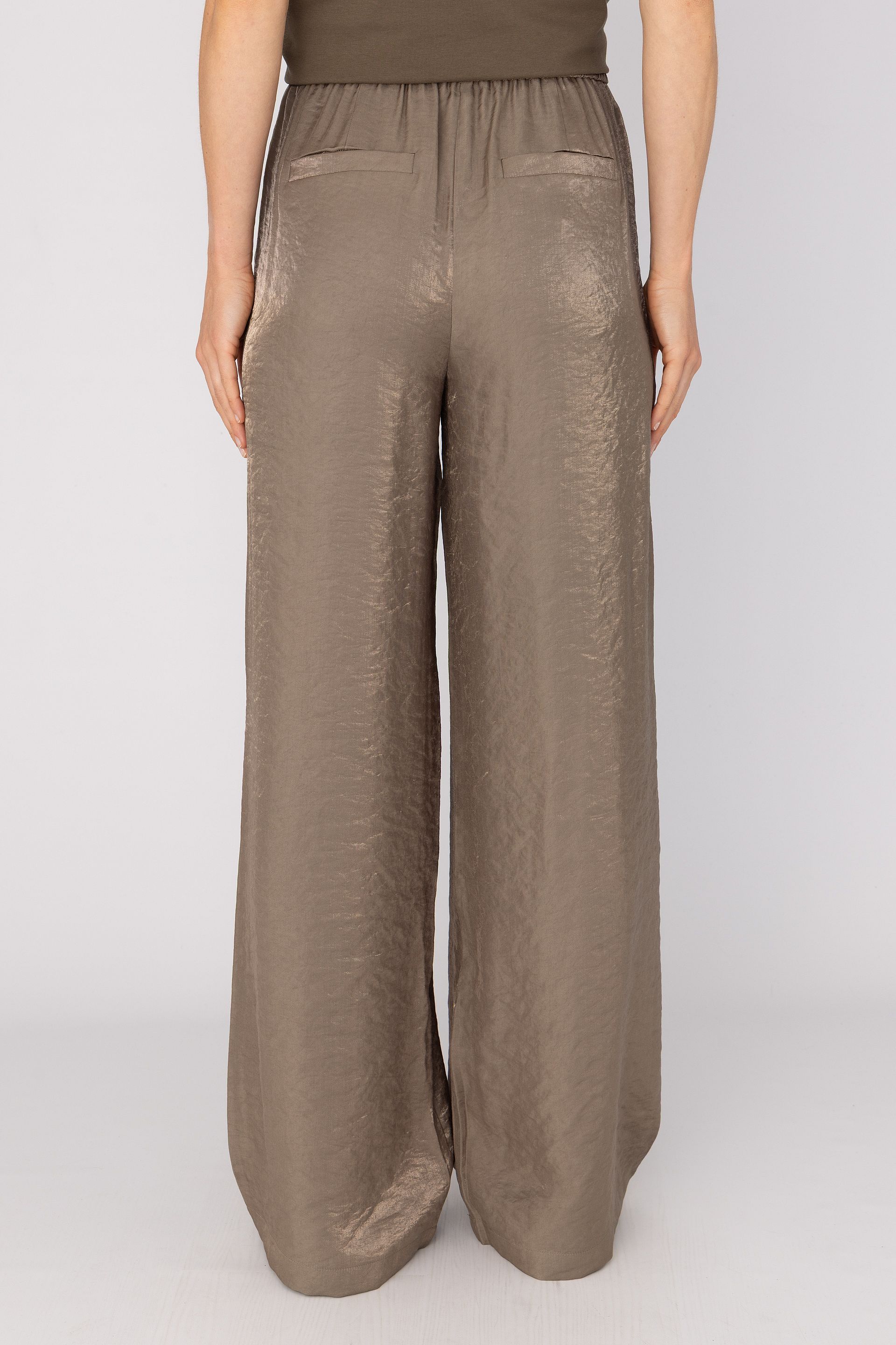 Broek met glans