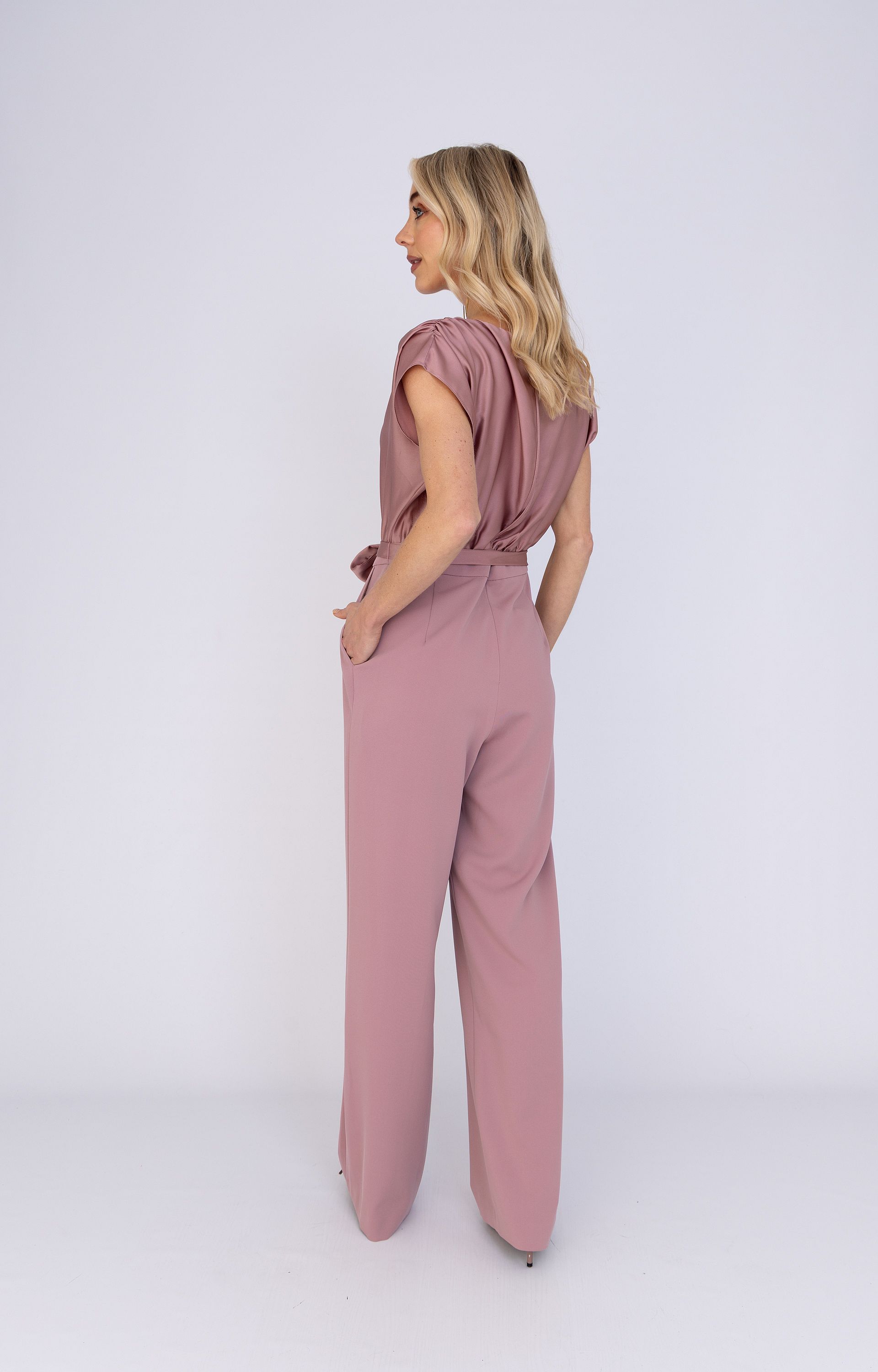 Satijnen jumpsuit