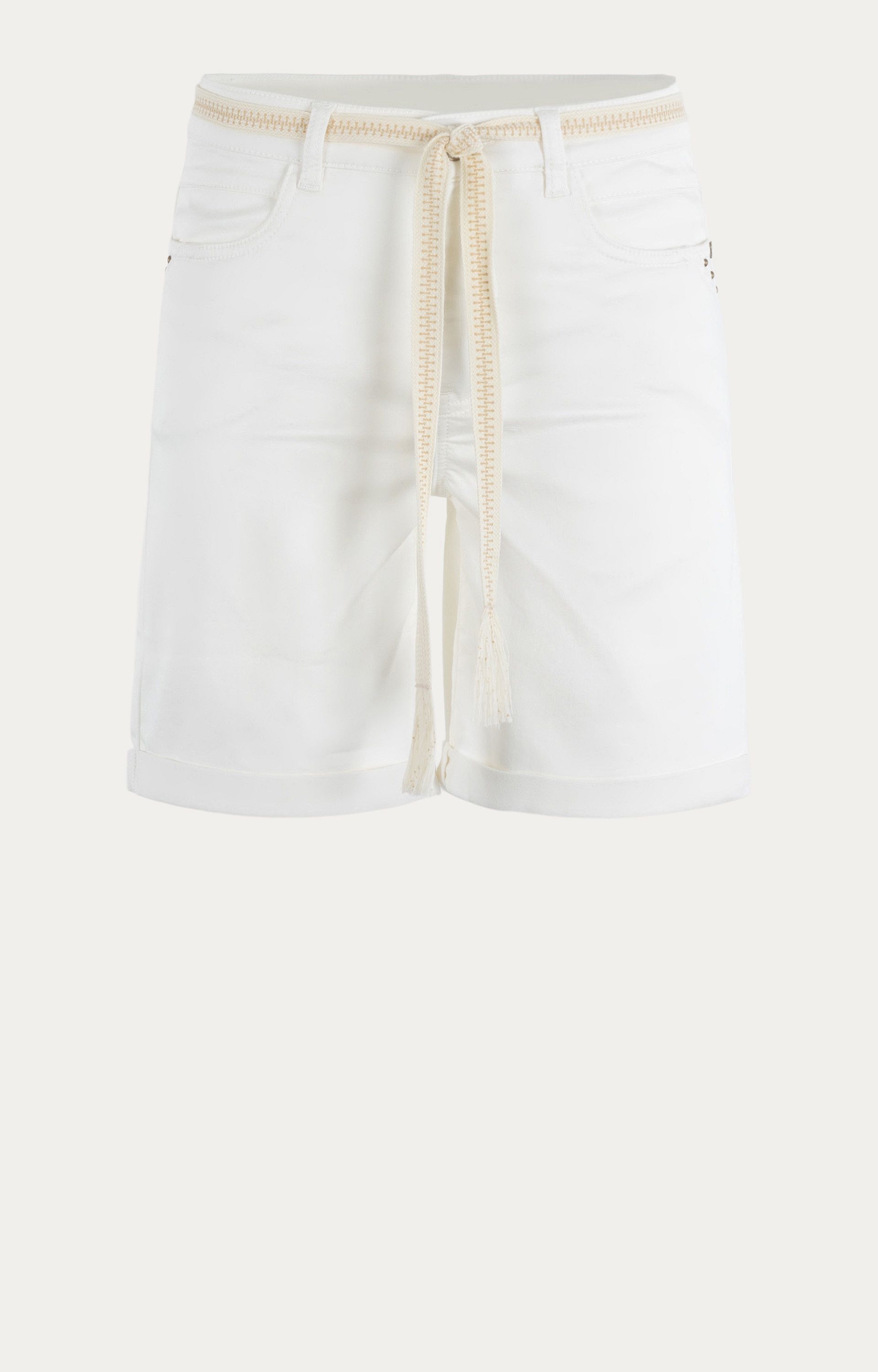 Short met ceintuur