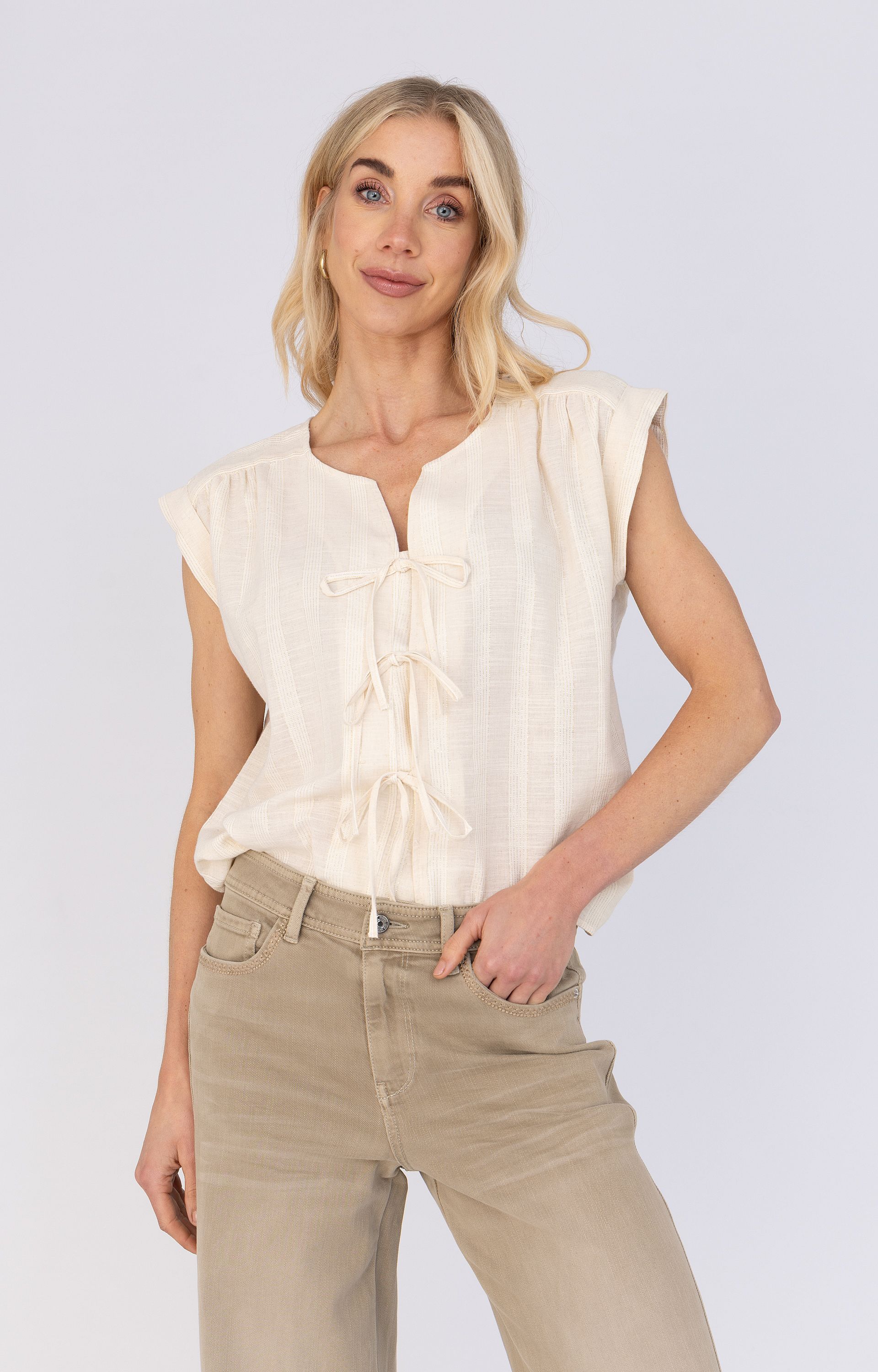 Blouse met strikken 