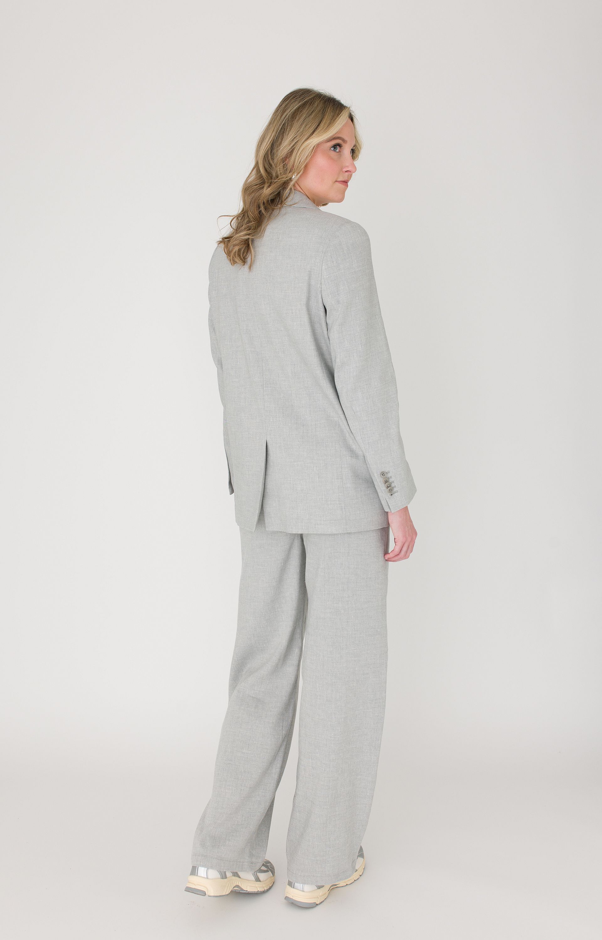 Broek Consider