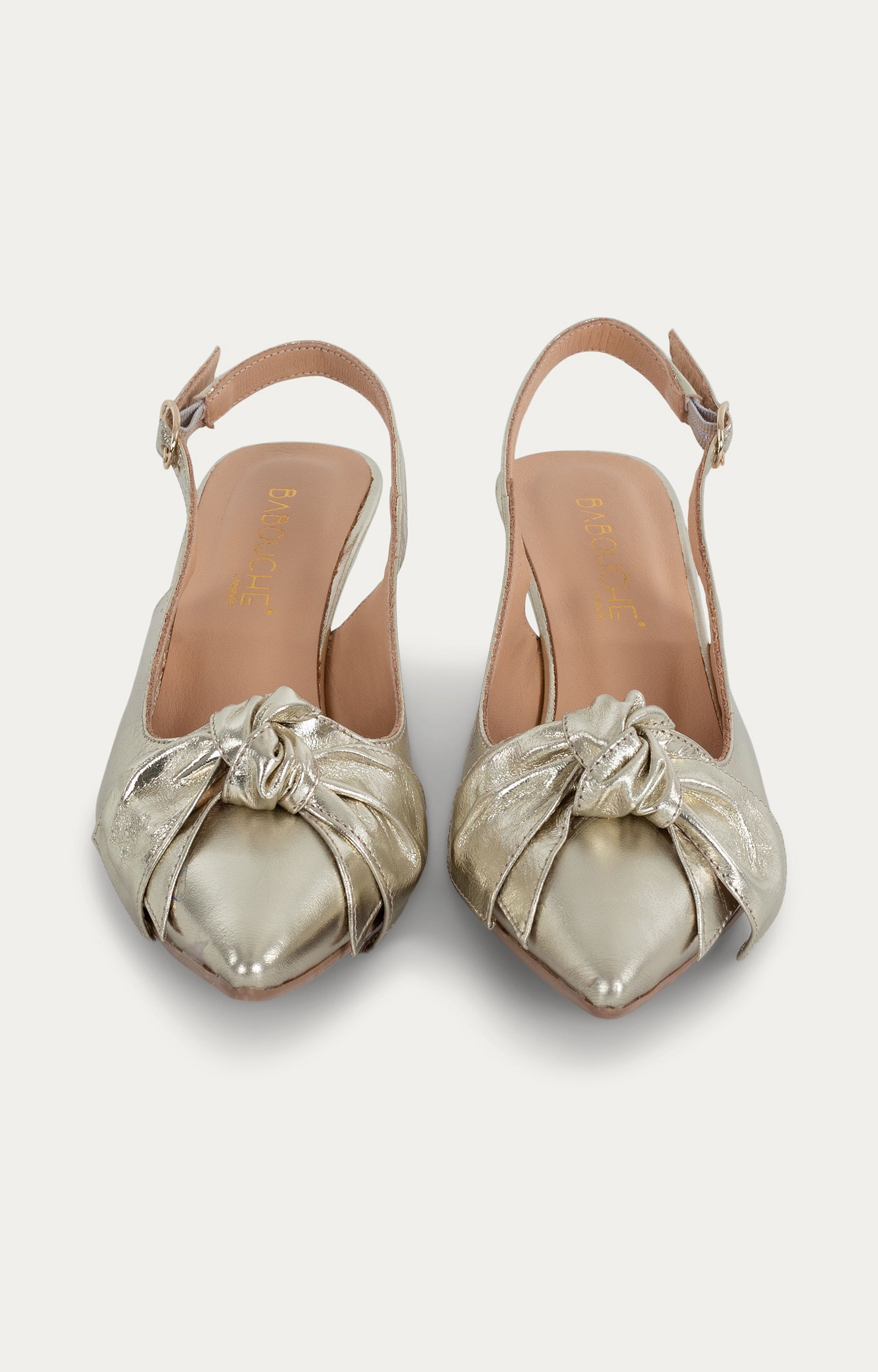 Dua slingbacks