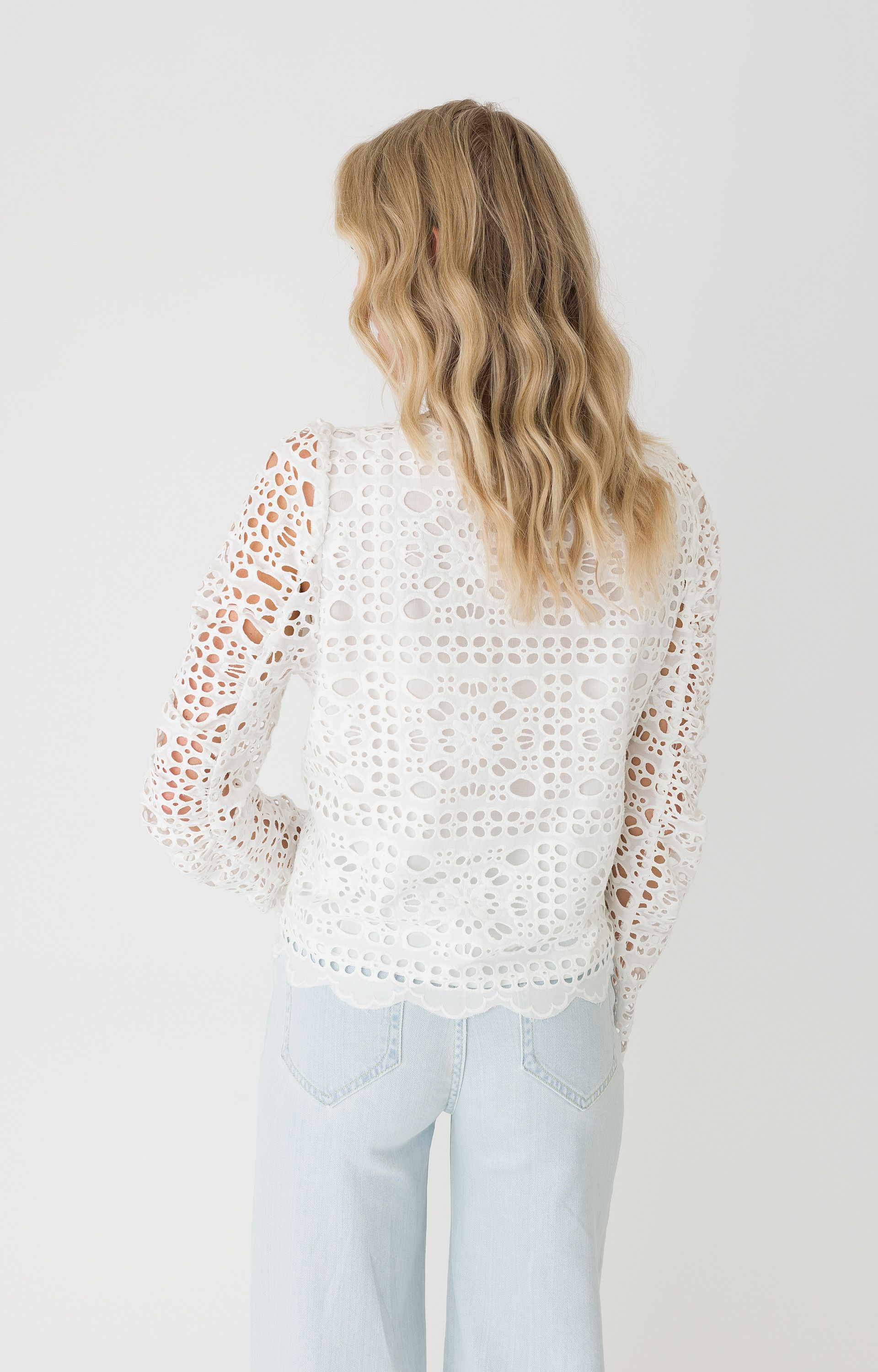 Blouse met broderie 