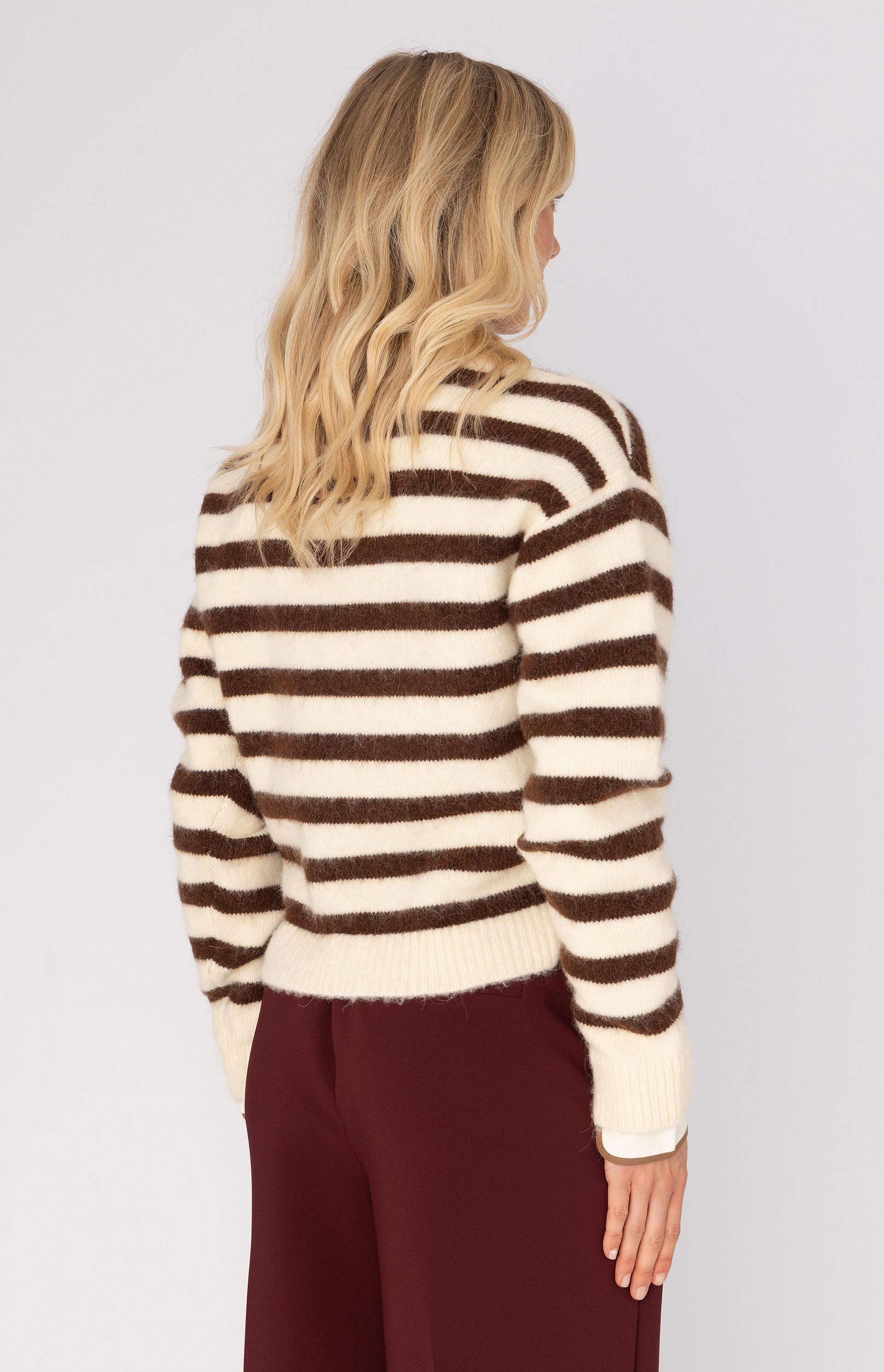 Pullover Ize 