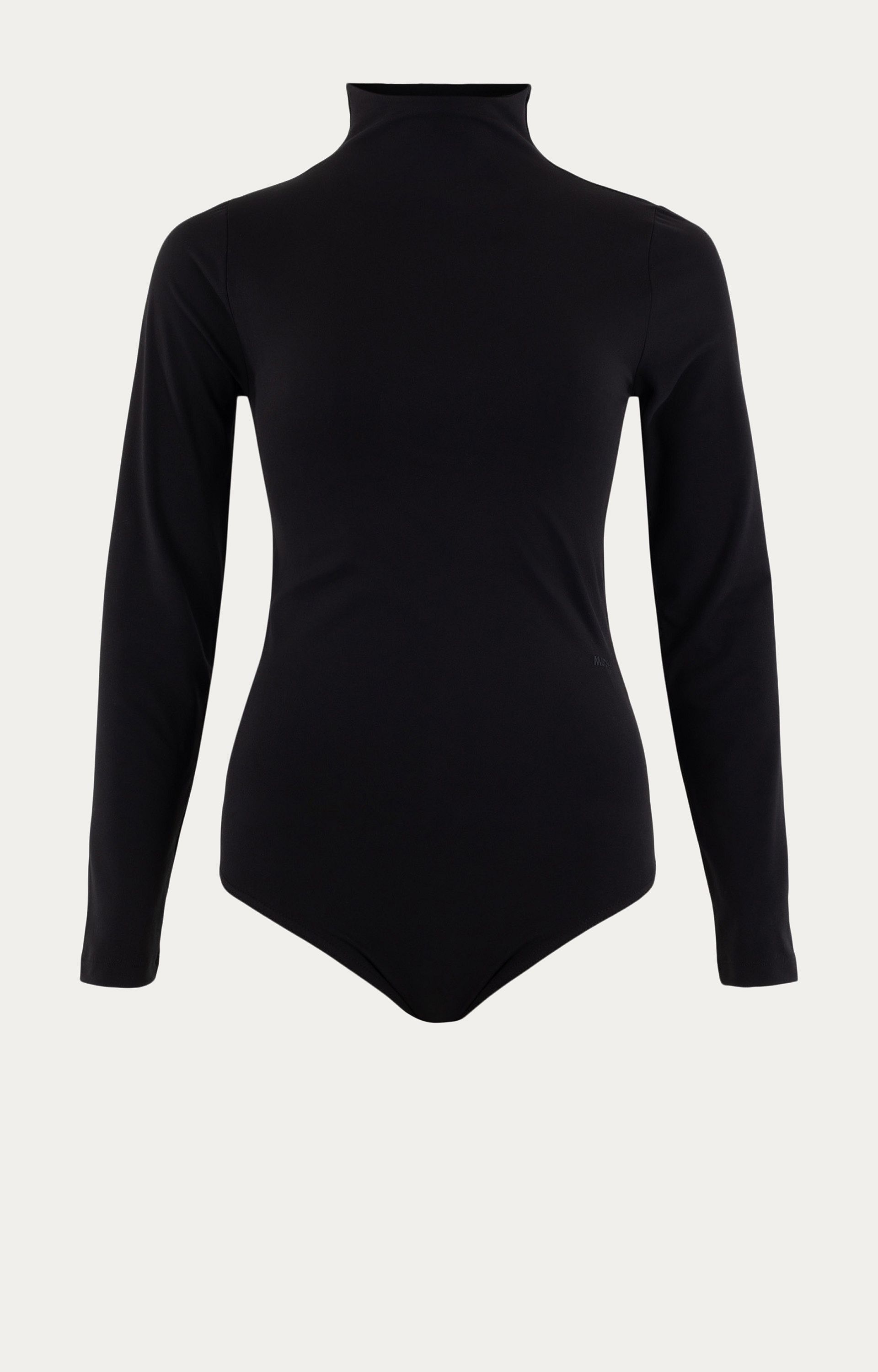 Body with stand-up neck