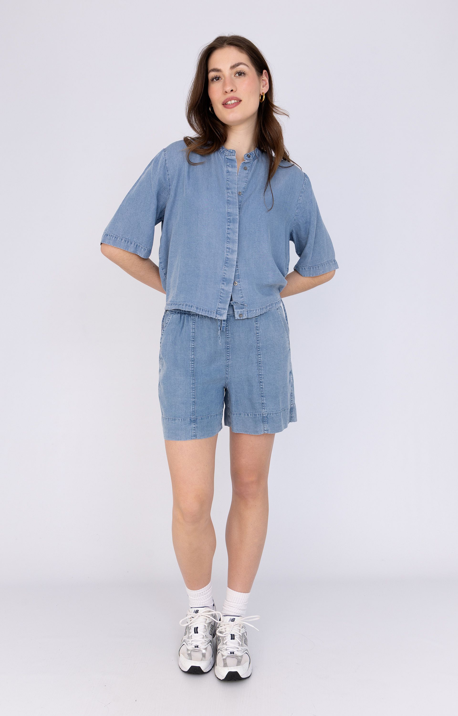 Short Toni