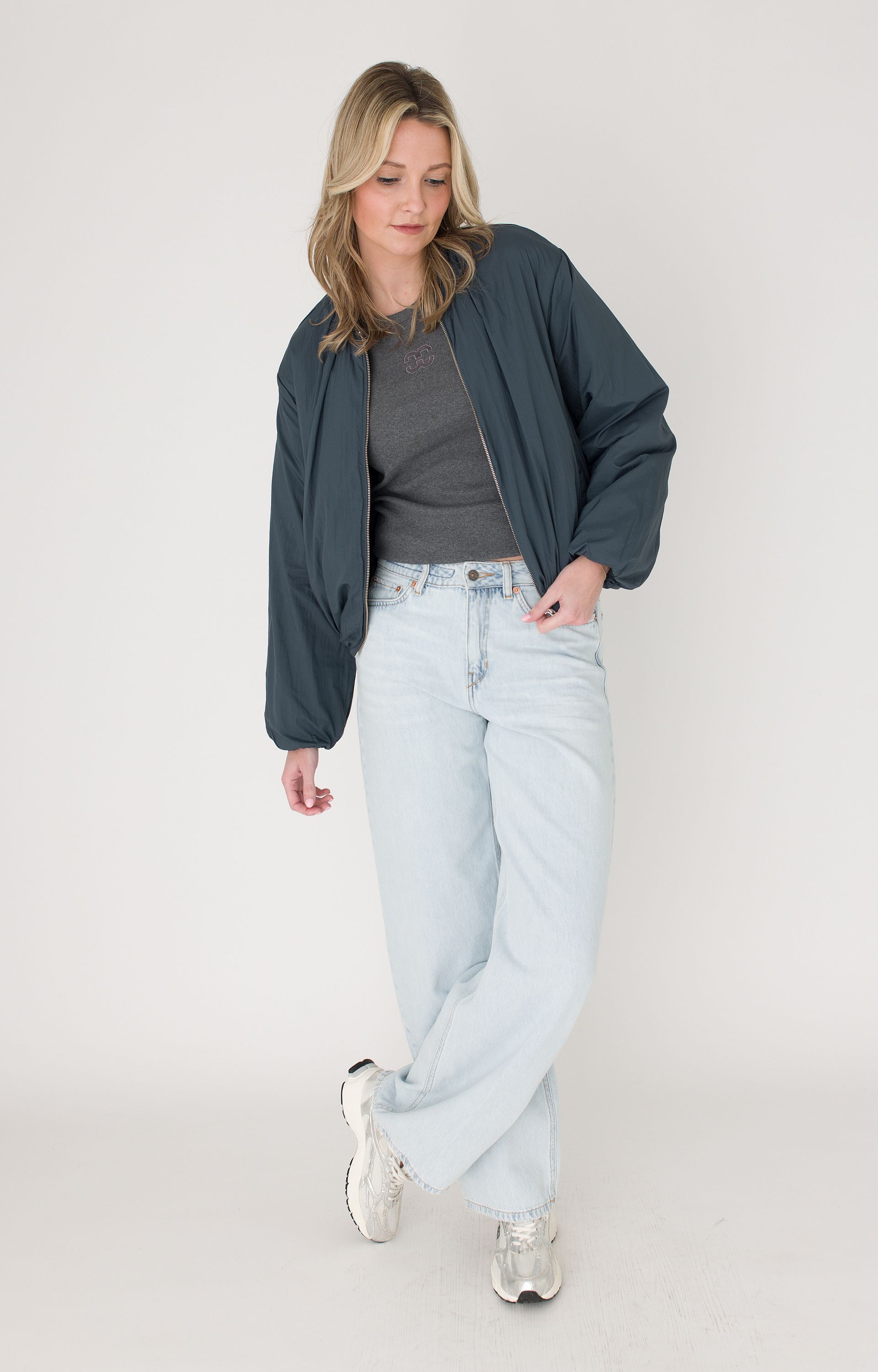 Jas Bomber