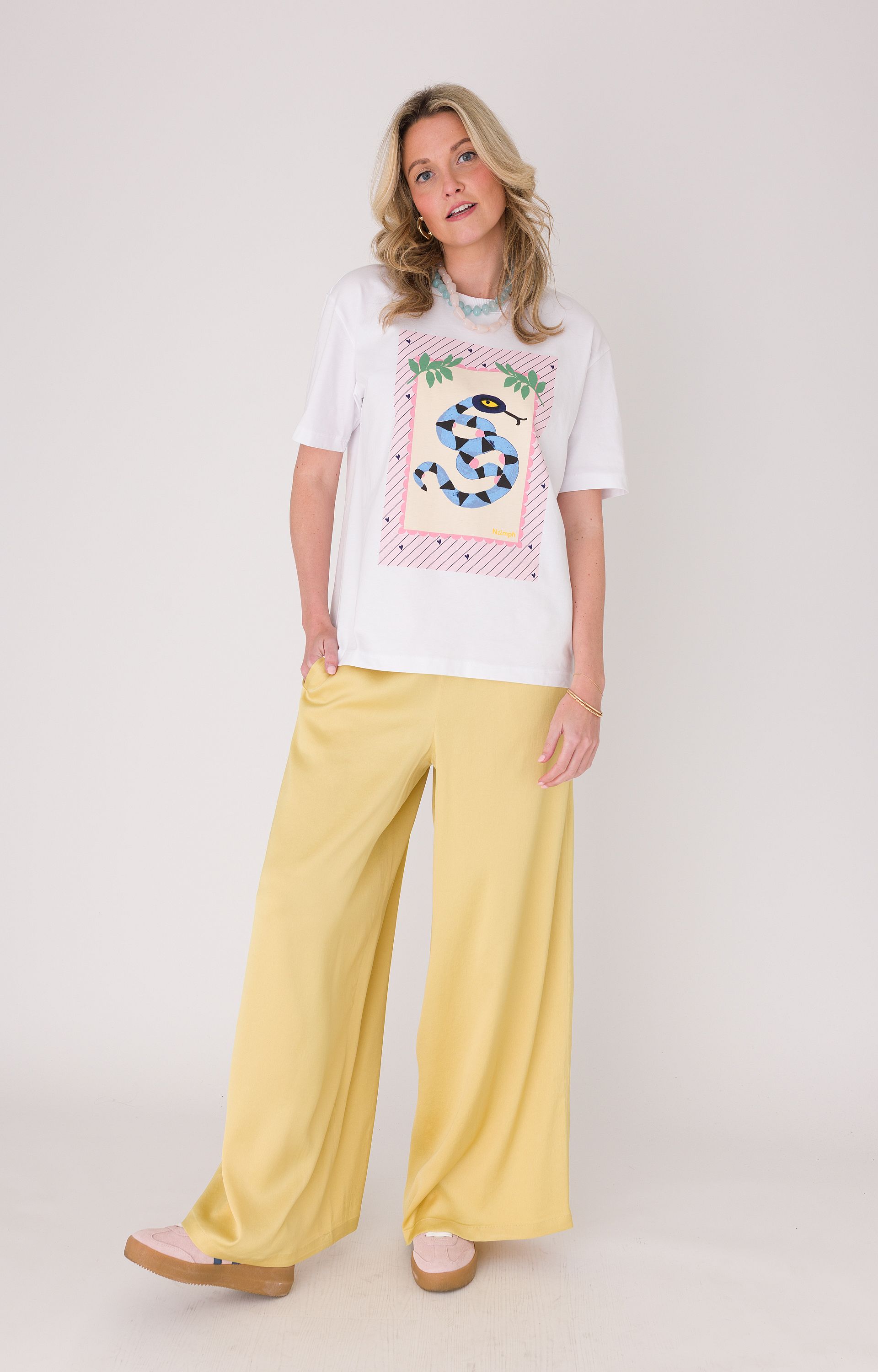 T-shirt Snilla