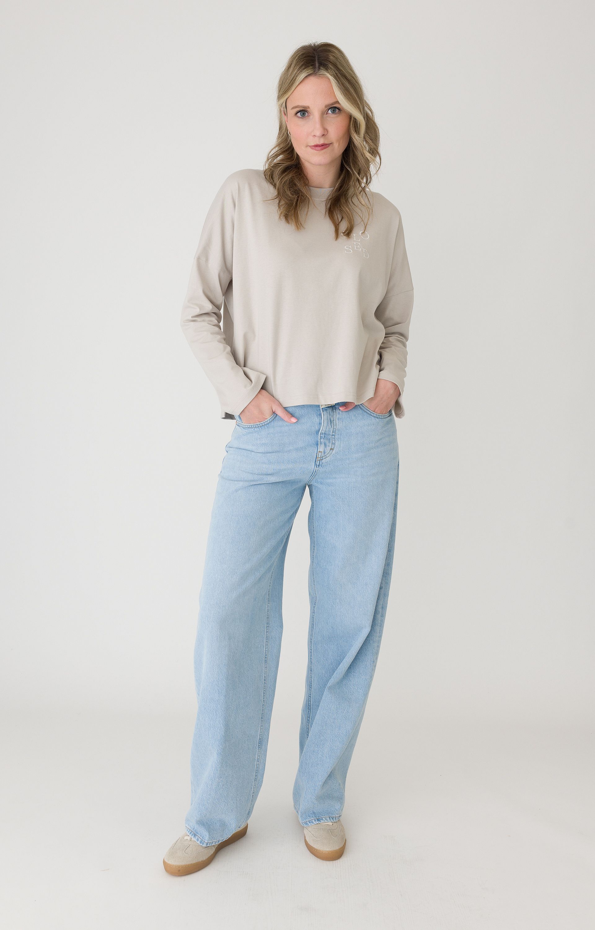 Long-sleeved shirt 
