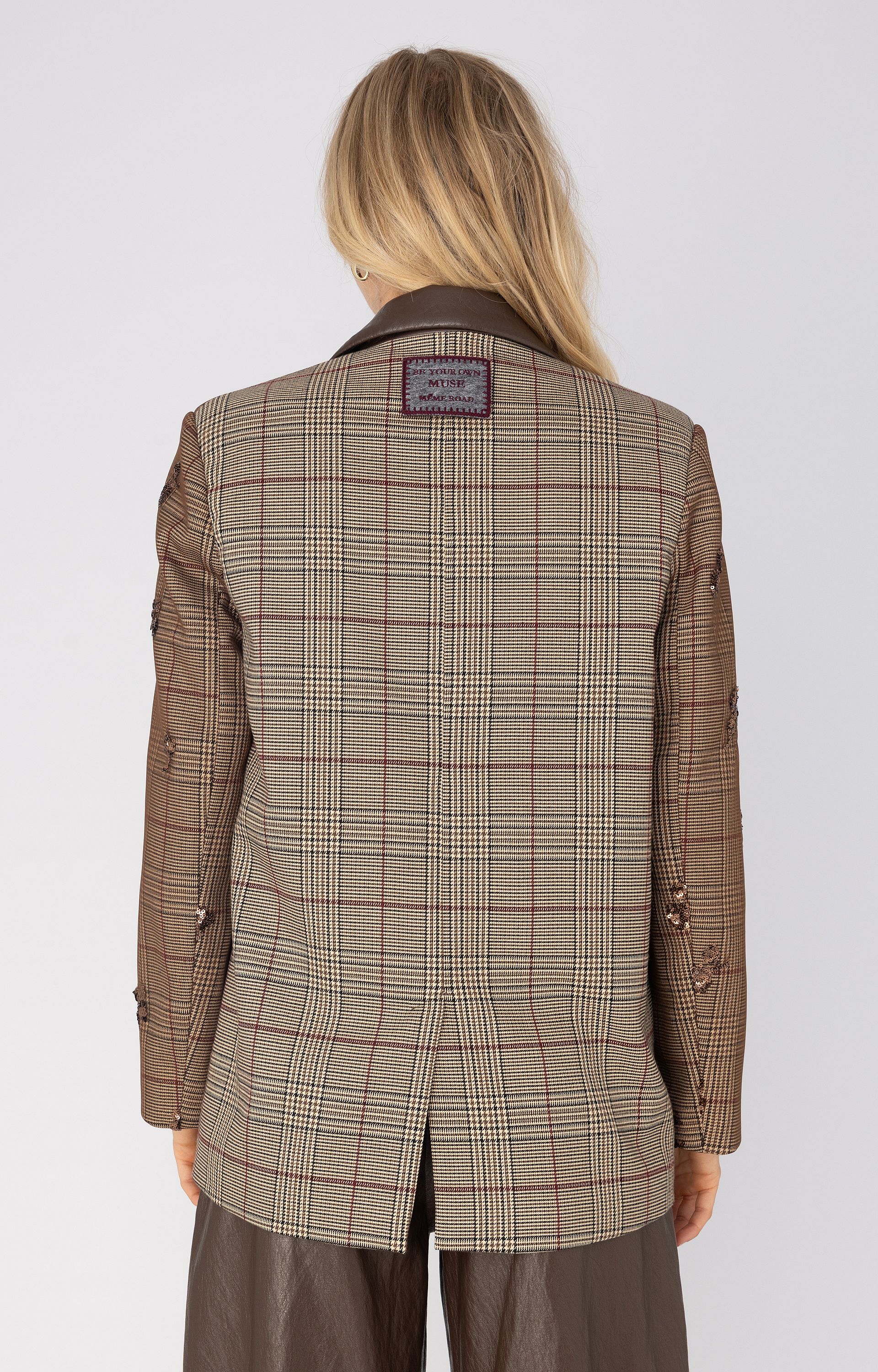 Blazer Ruit