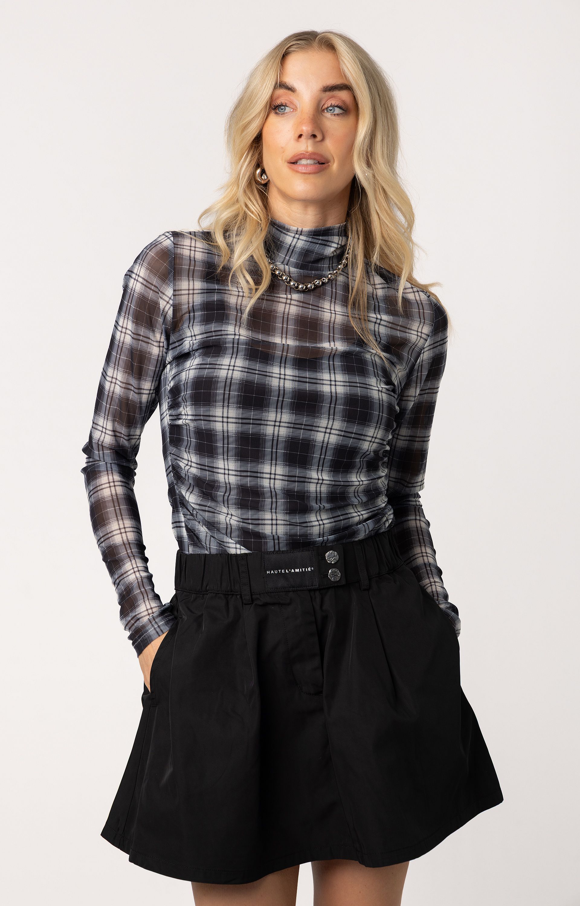 Casha mesh top
