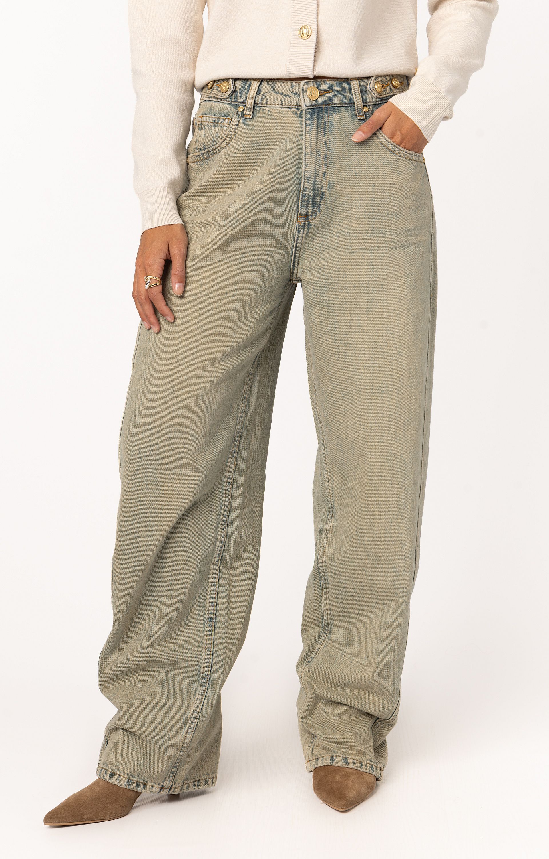 Jeans Dewi
