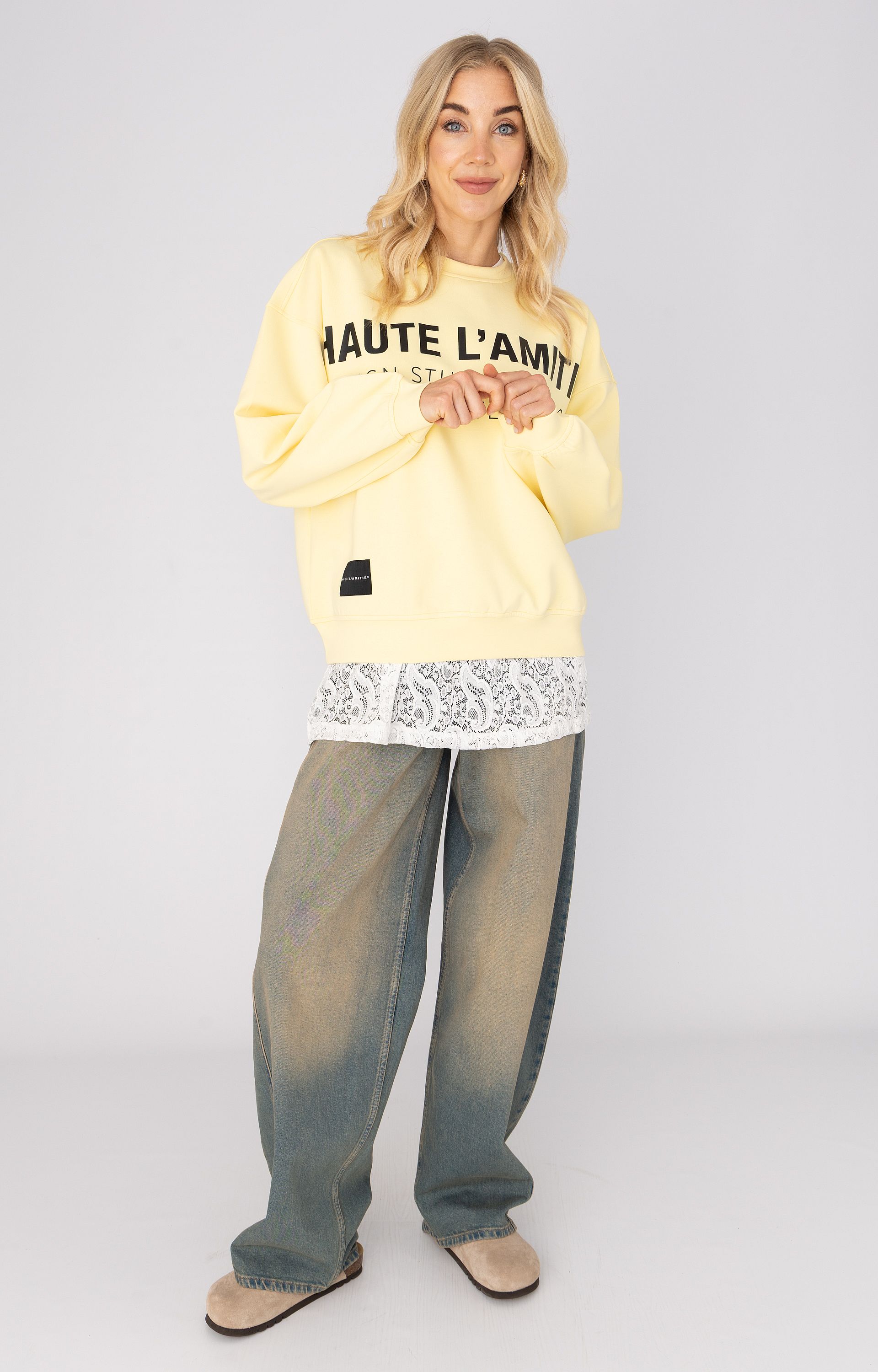 Sweater Logo 