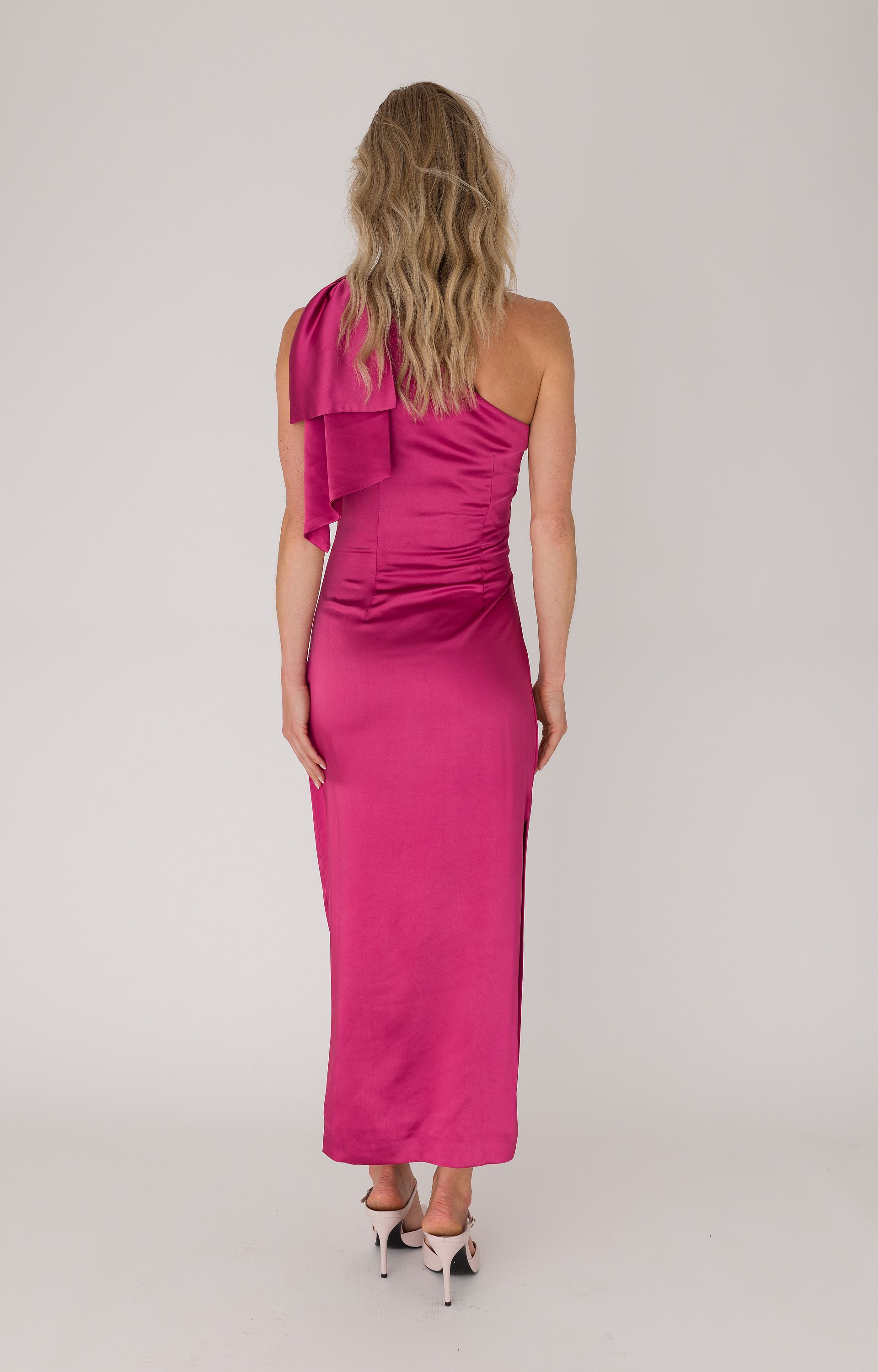Jurk One shoulder