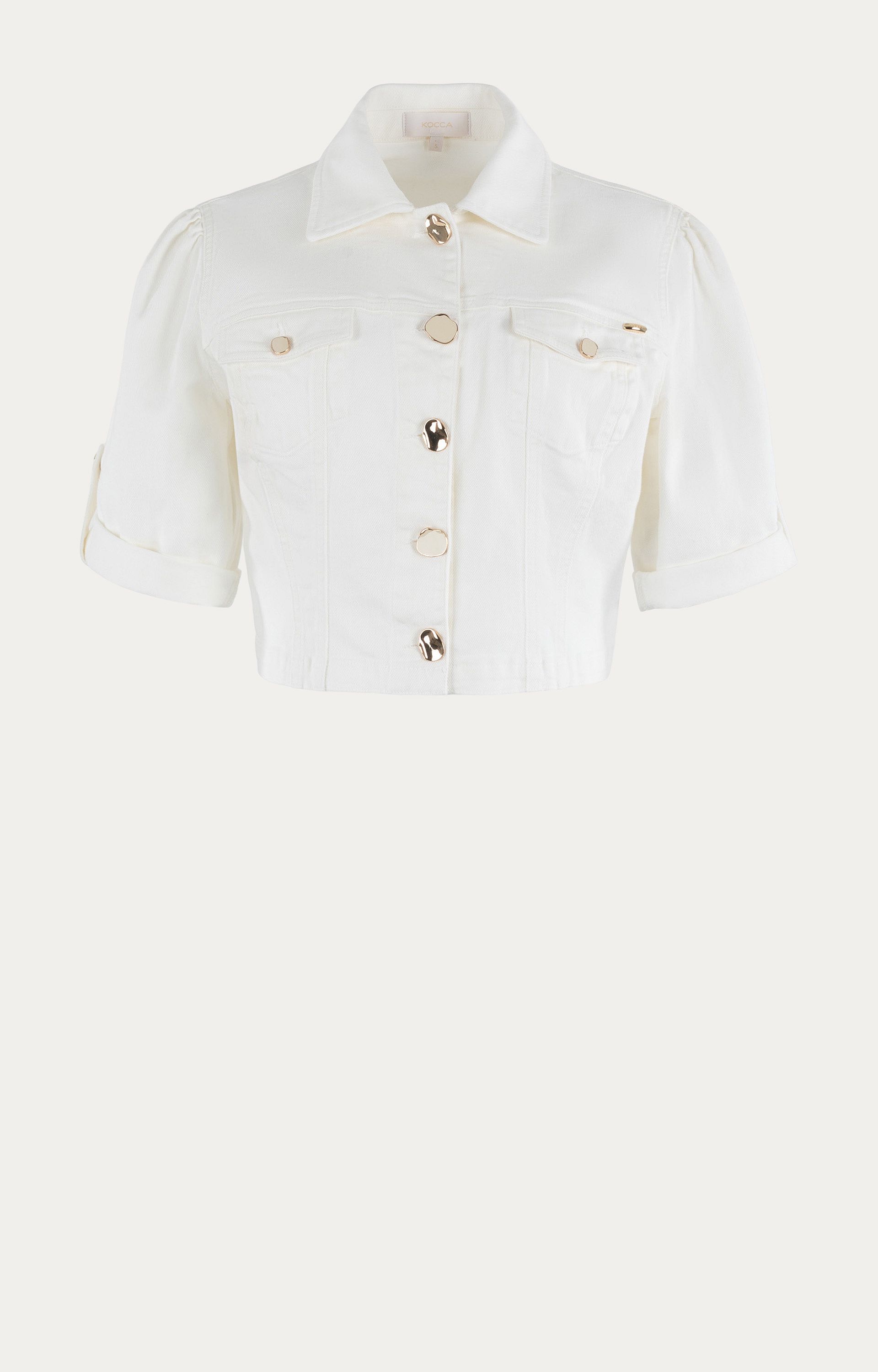 Blazer Bakari