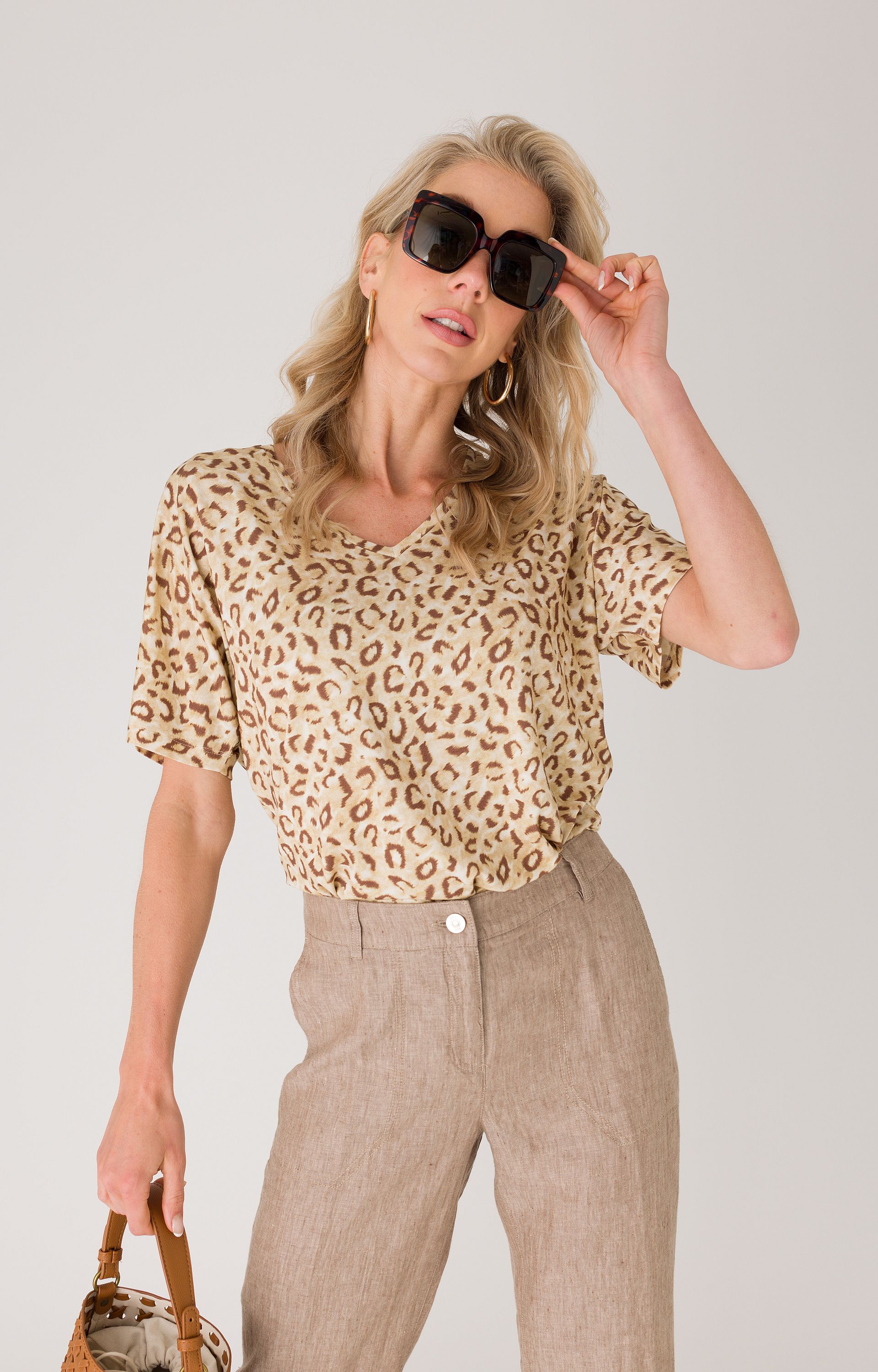 T-shirt met panterprint