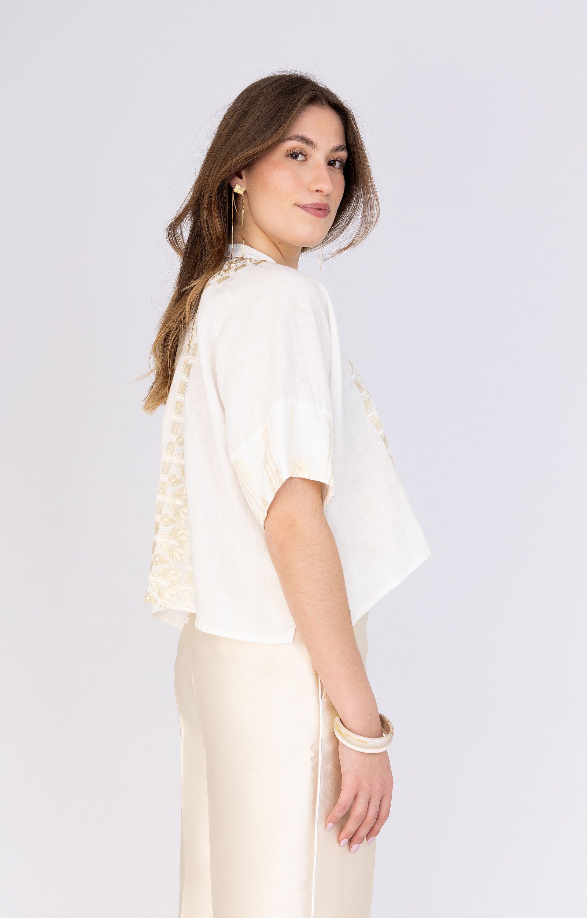 Blouse met geborduurd patroon
