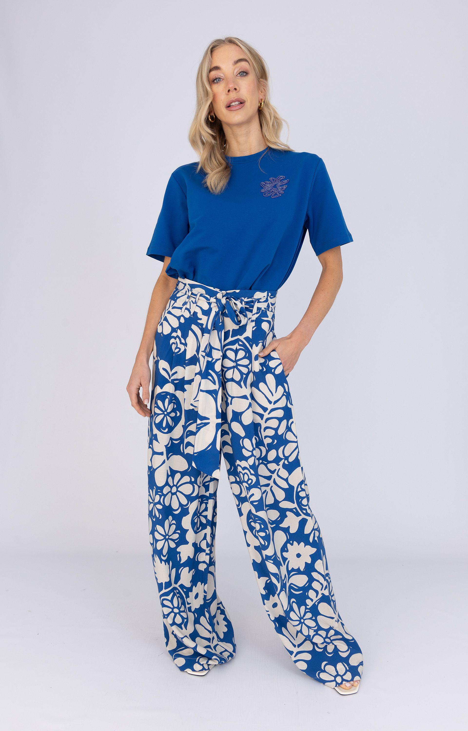 Broek met bloemenprint