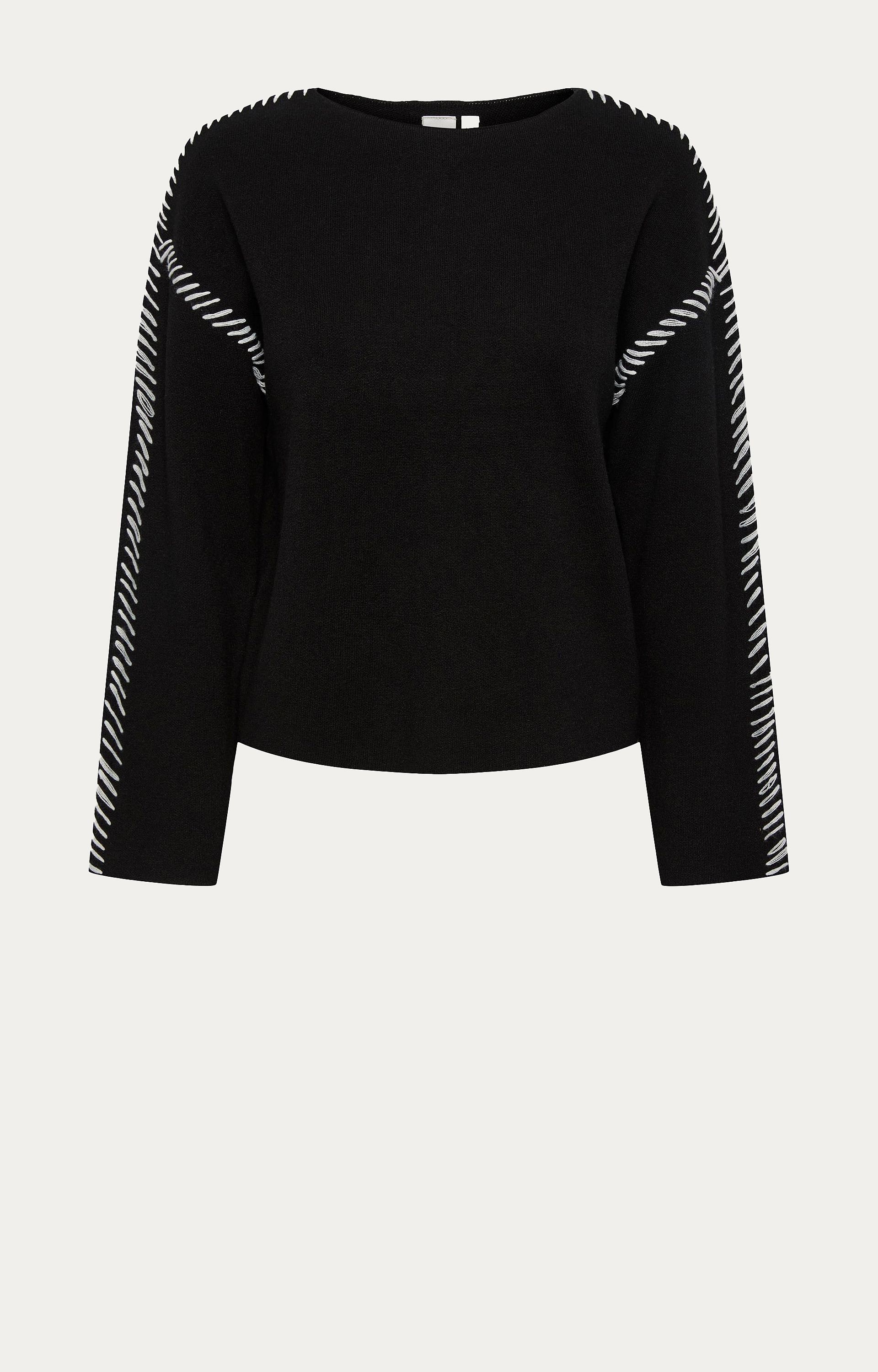 Yasstitcha pullover