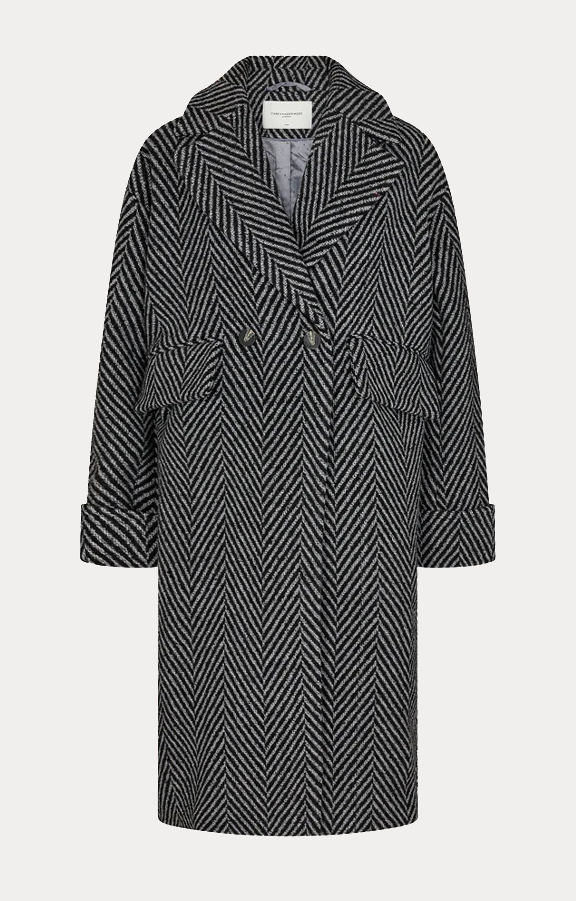 Zig coat